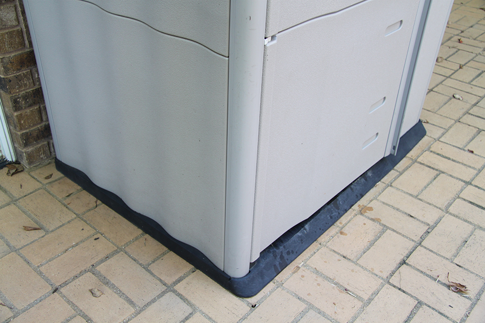 Rubbermaid Outdoor Storage Cabinet