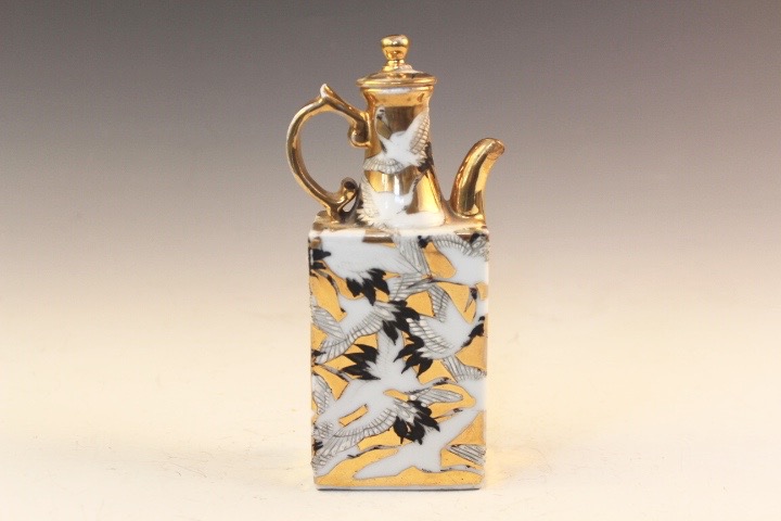 Late 19th to Early 20th Century Japanese Satsuma Porcelain Vessel