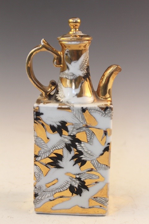 Late 19th to Early 20th Century Japanese Satsuma Porcelain Vessel