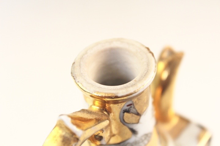 Late 19th to Early 20th Century Japanese Satsuma Porcelain Vessel