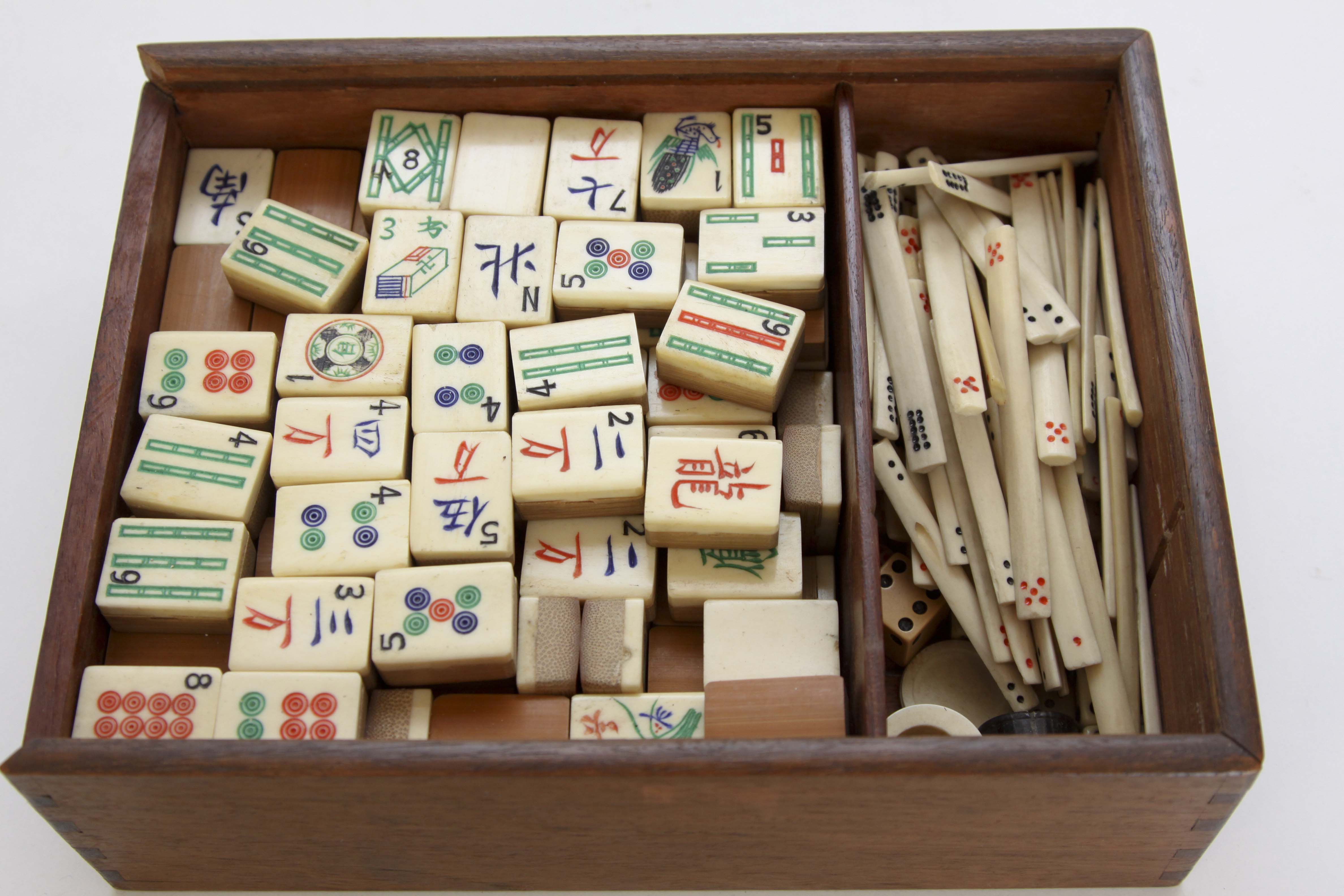Vintage Mahjong Boxed Set