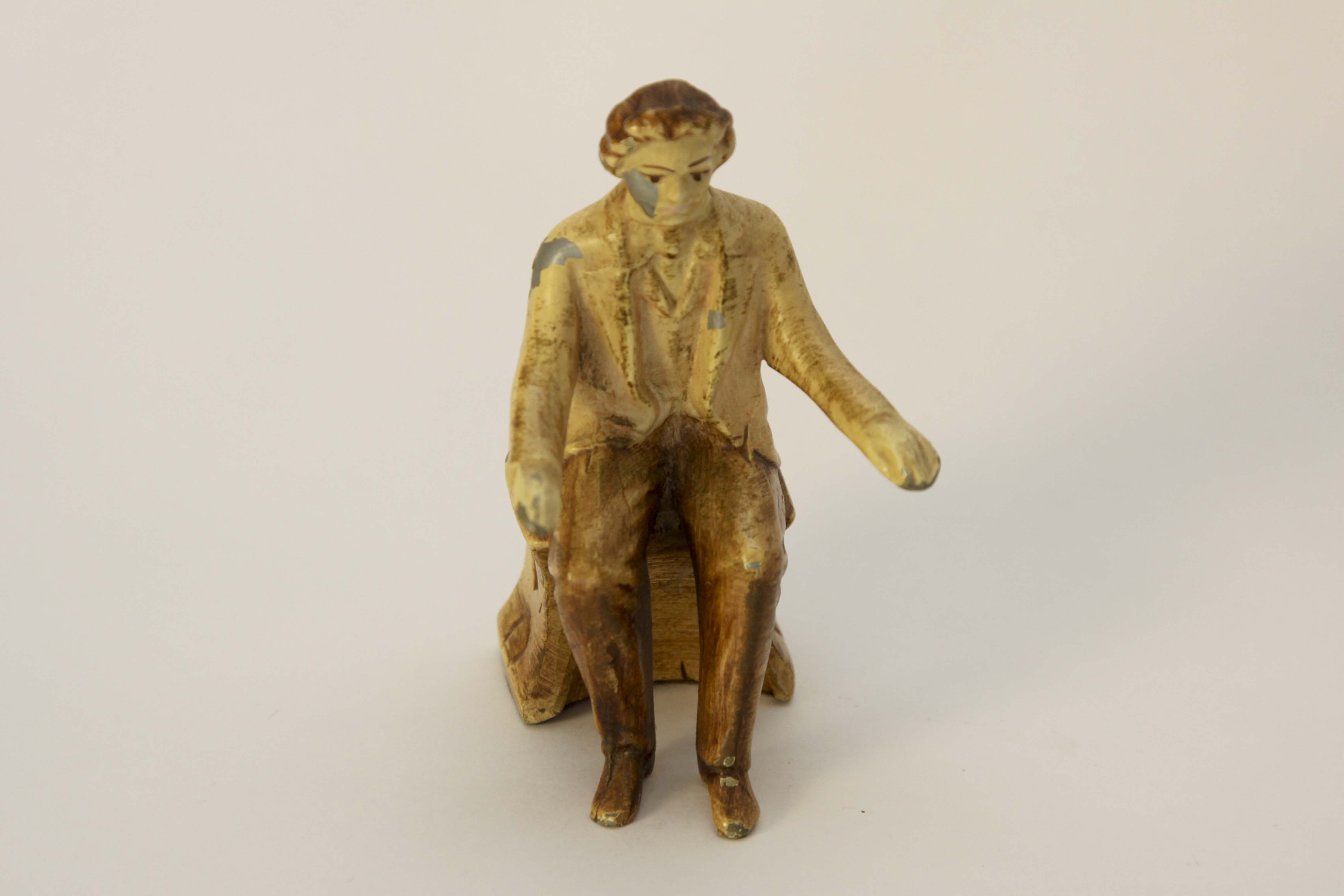 Vintage Italian Music Box with Pianist