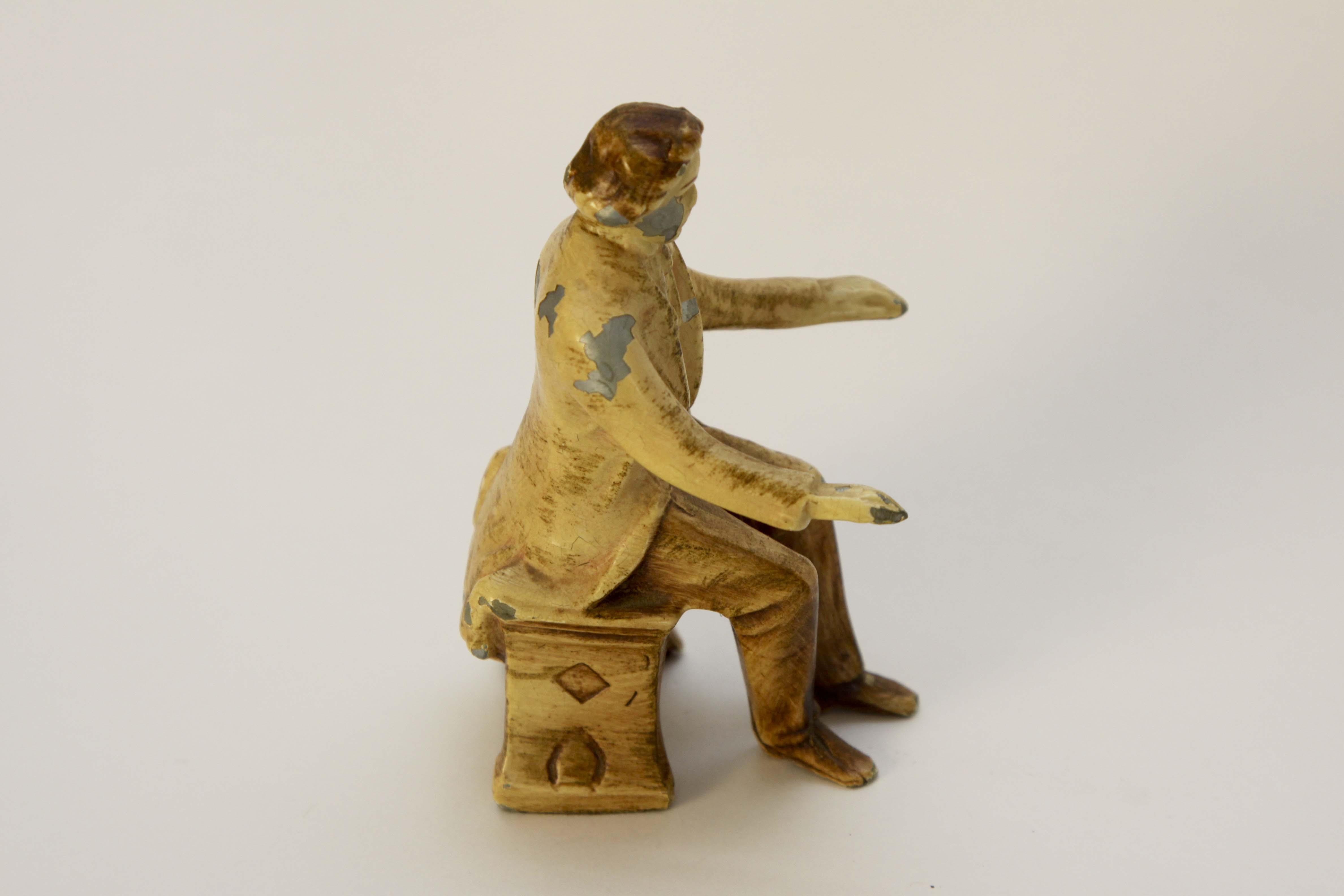 Vintage Italian Music Box with Pianist