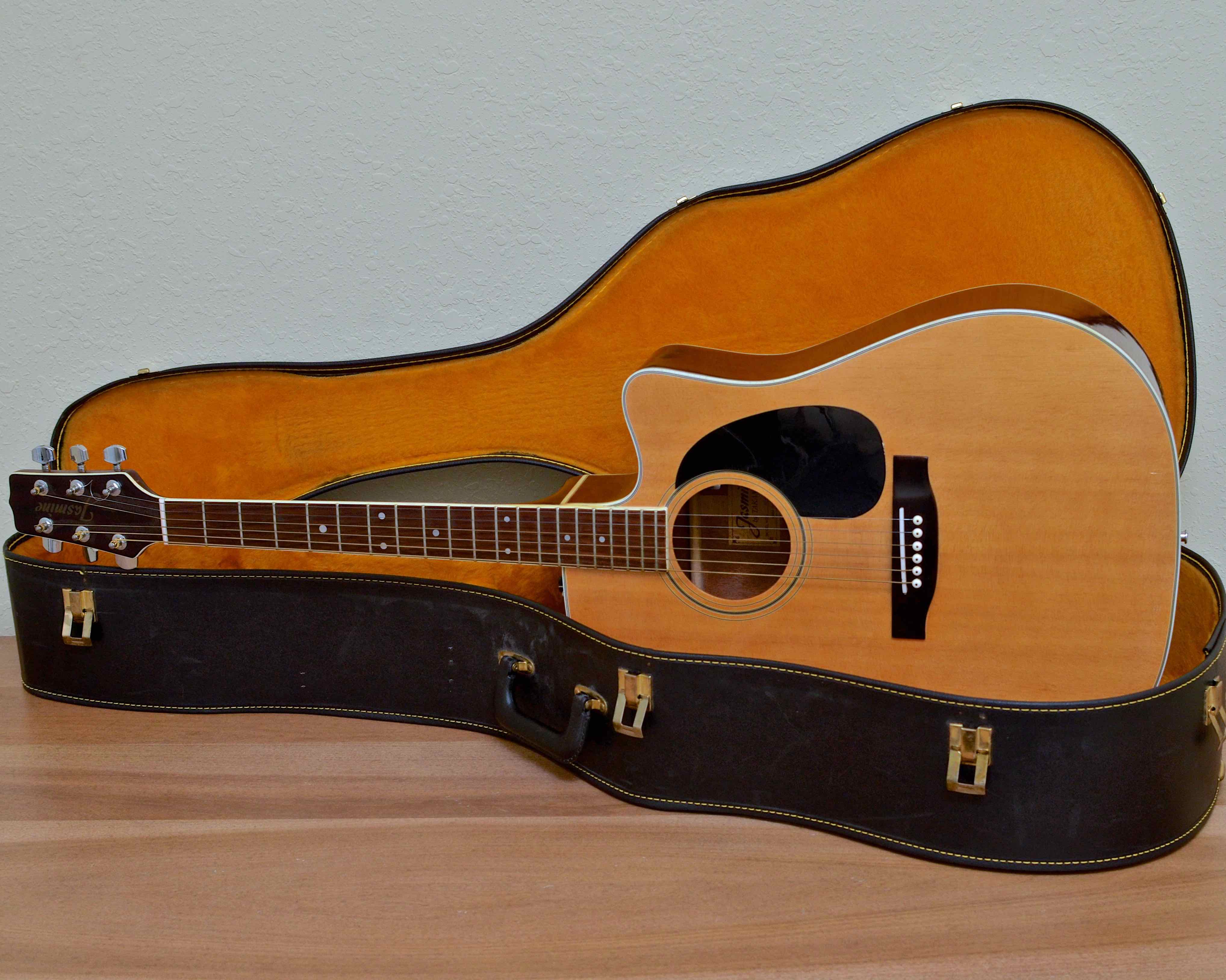 Jasmine by Takamine ES-40C Acoustic Electric Guitar