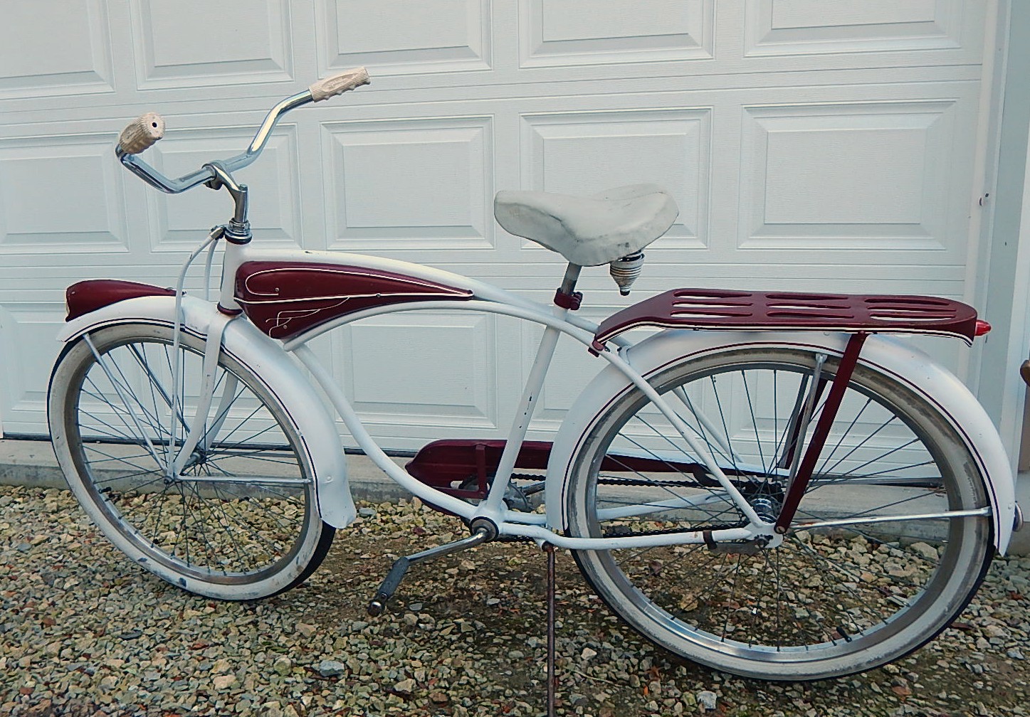 Vintage 1950's 26" Schwinn Tank Bicycle