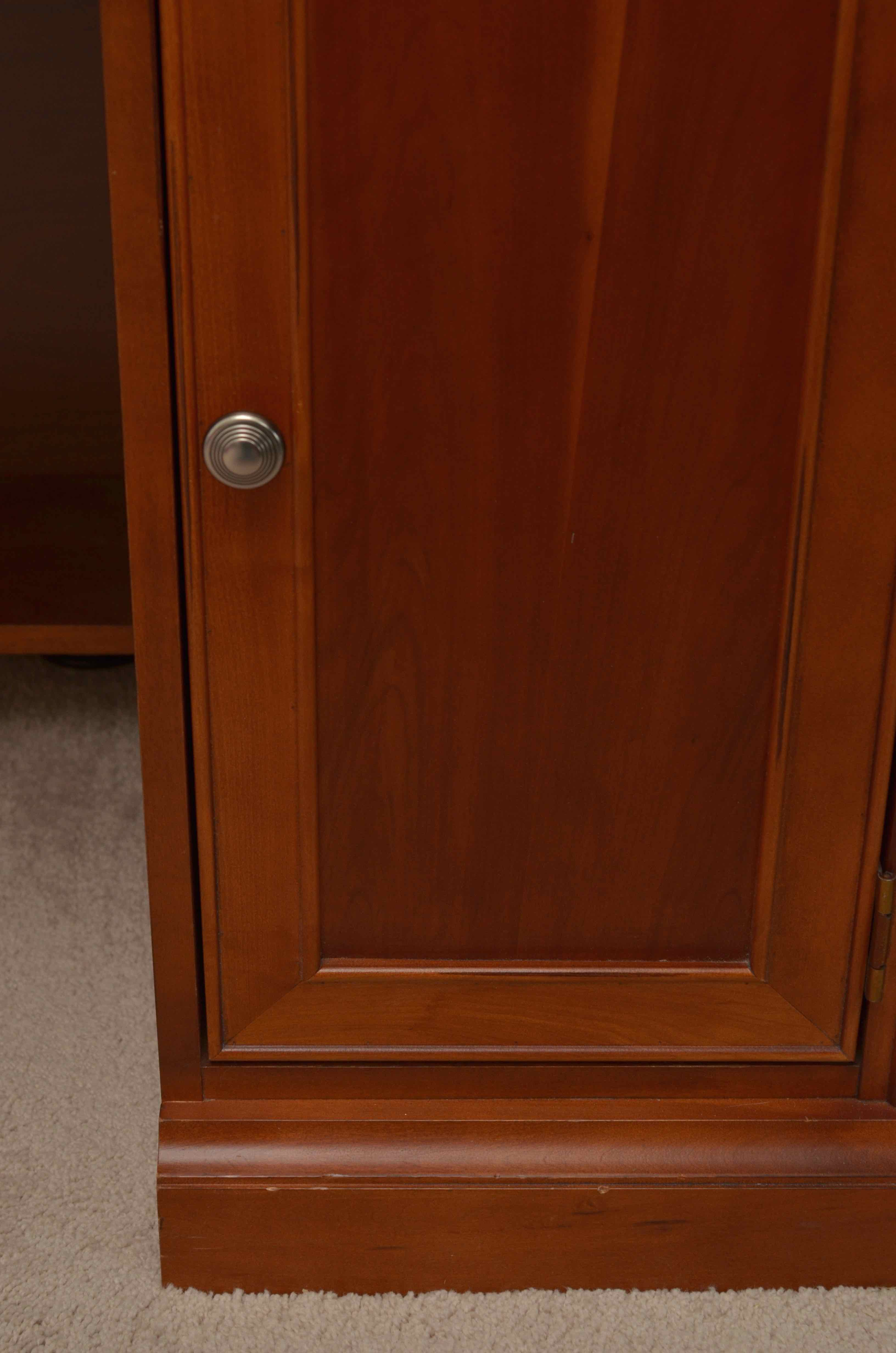 Stanley Furniture Credenza Desk With Hutch