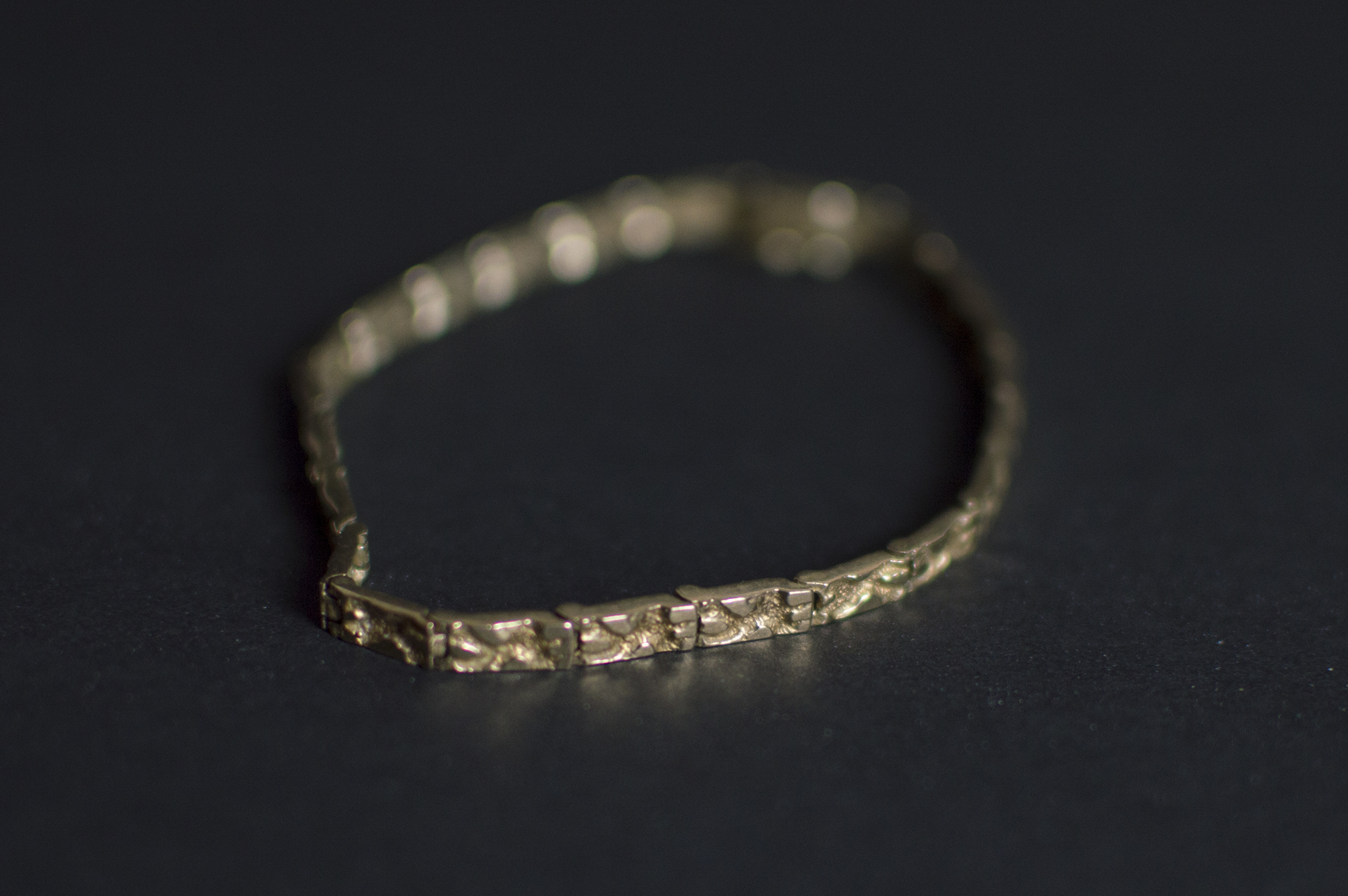 14k Hinged Link Bracelet