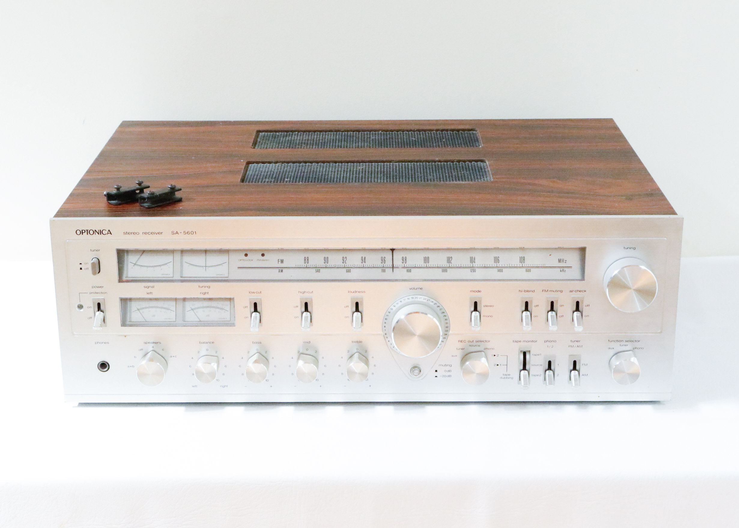 Rare Optonica SA-5601 Receiver