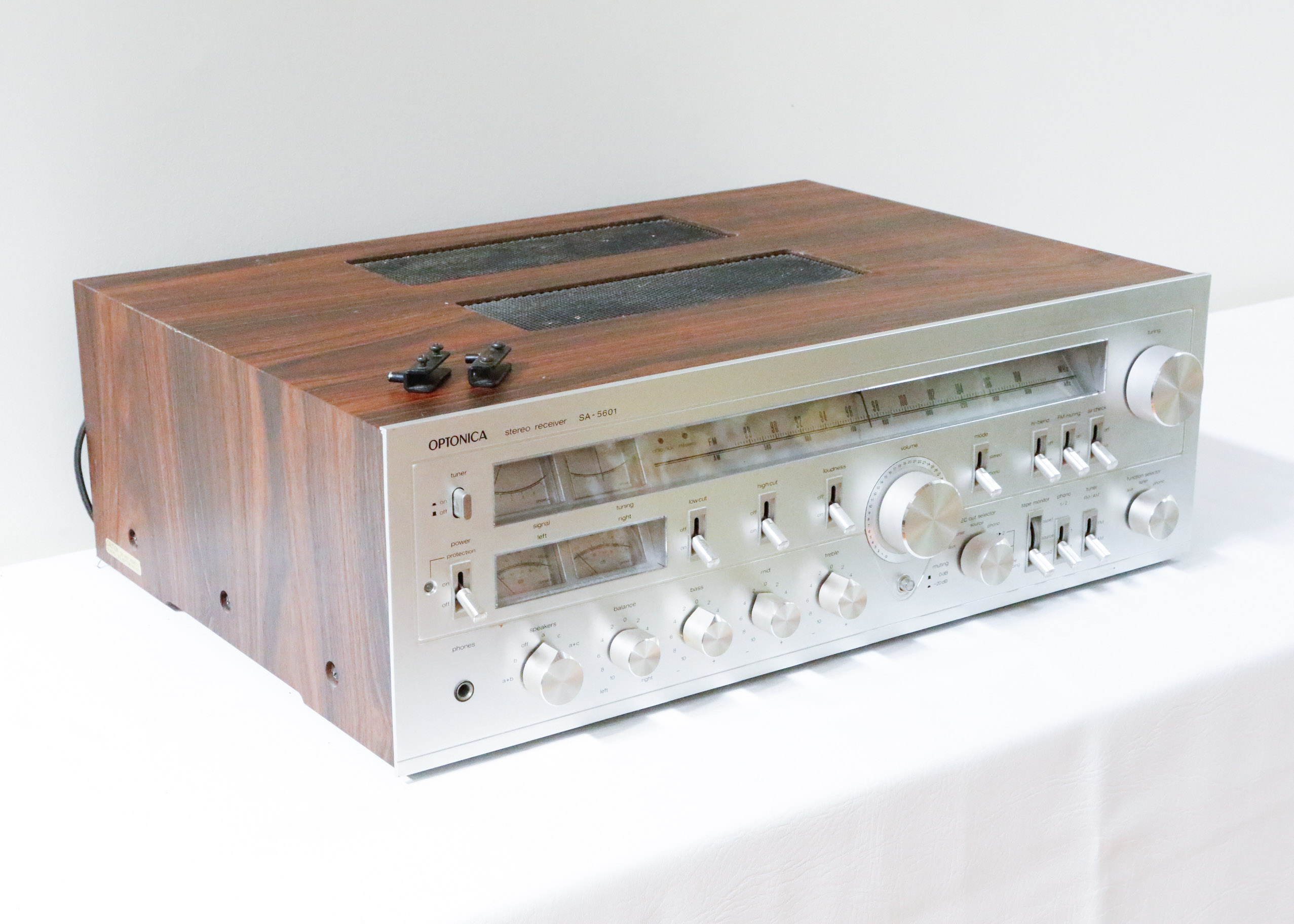 Rare Optonica SA-5601 Receiver