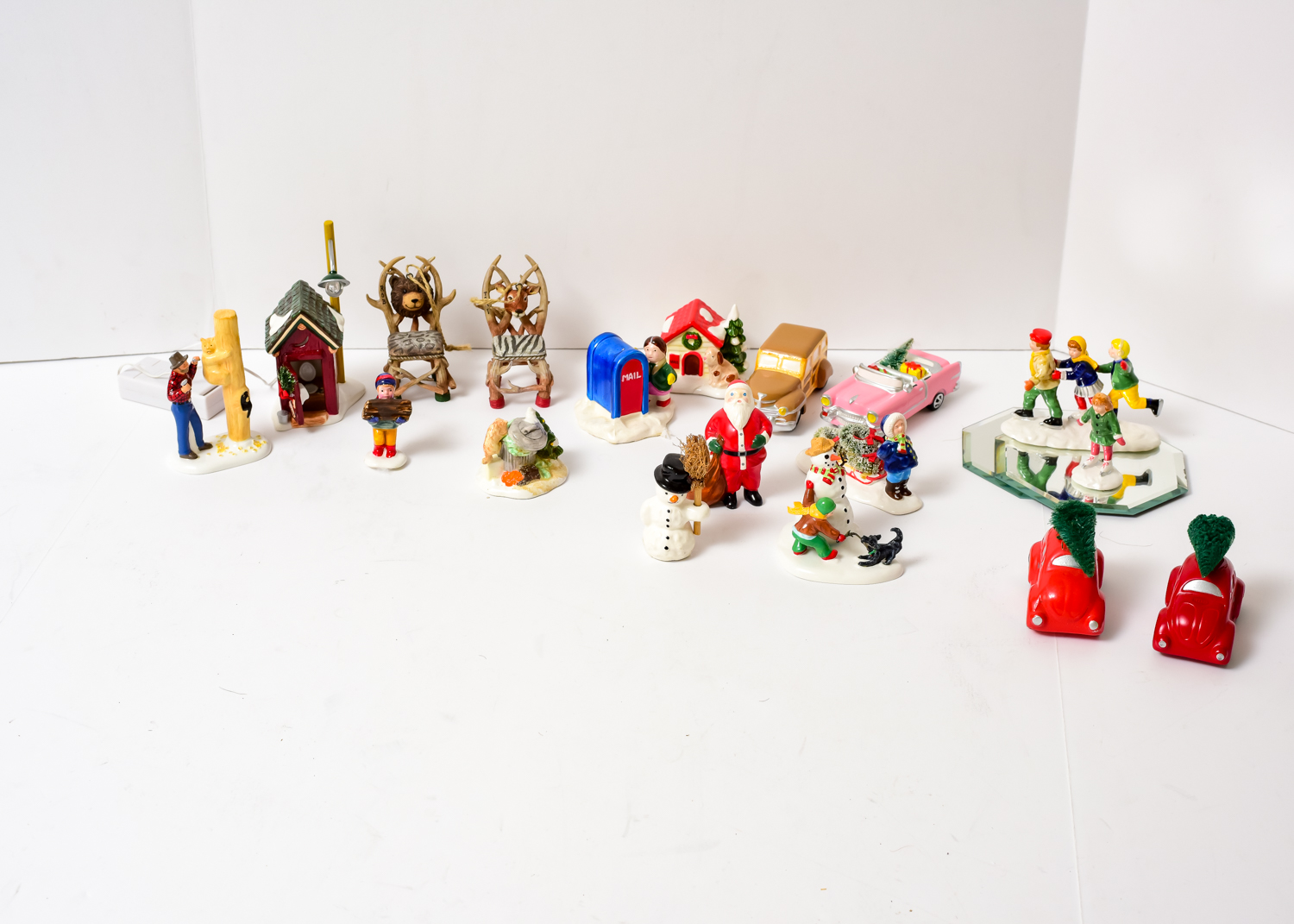 Department 56 Figurines