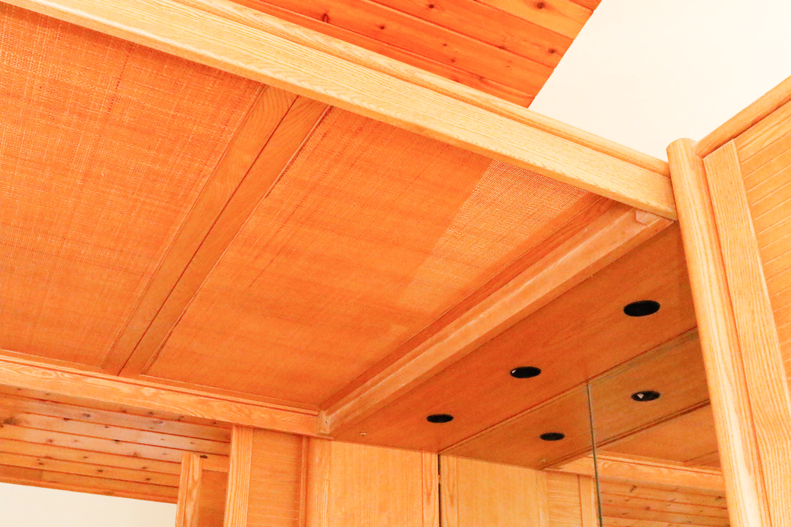 Vintage Thomasville Canopy Bed and Wardrobes