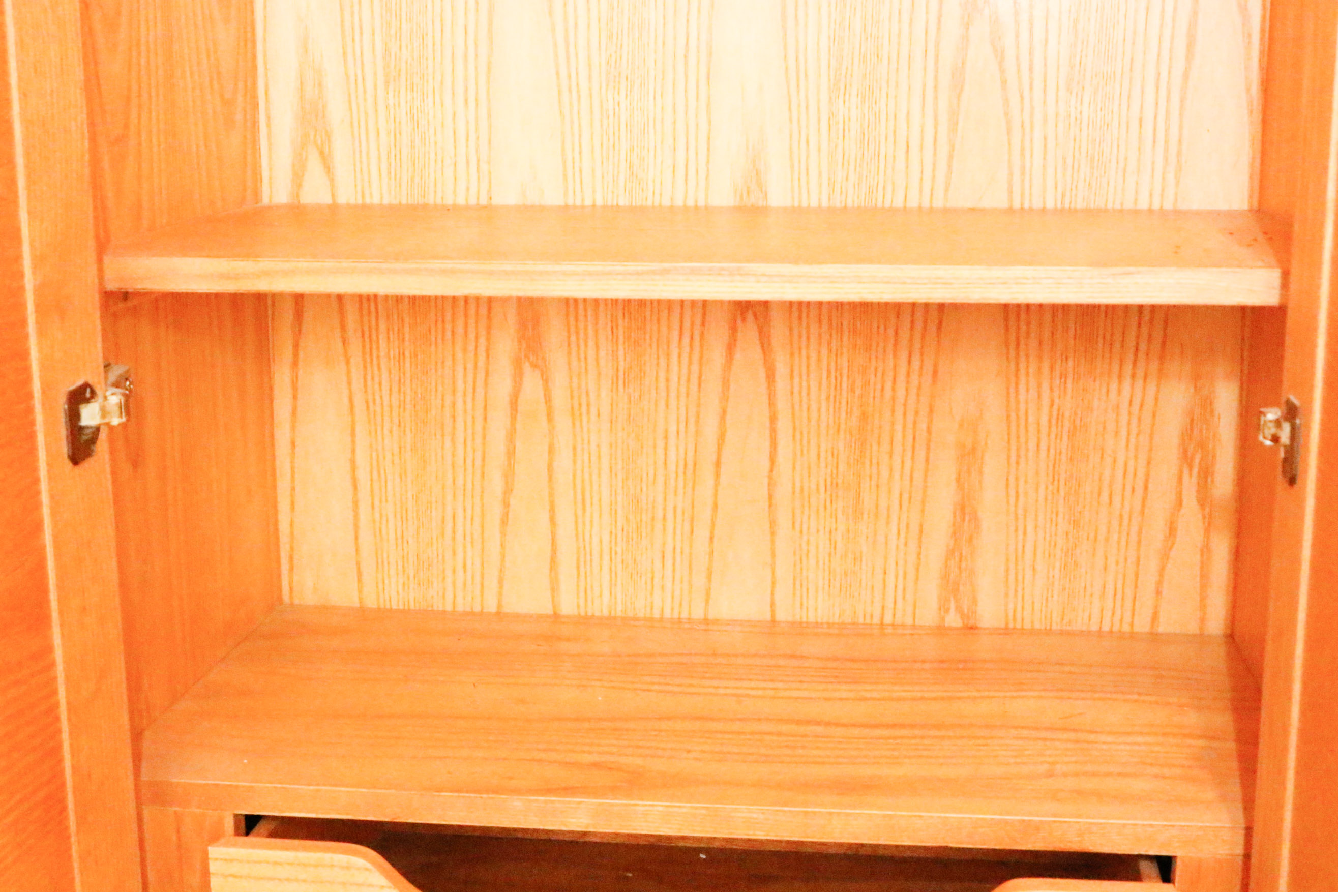 Vintage Thomasville Canopy Bed and Wardrobes