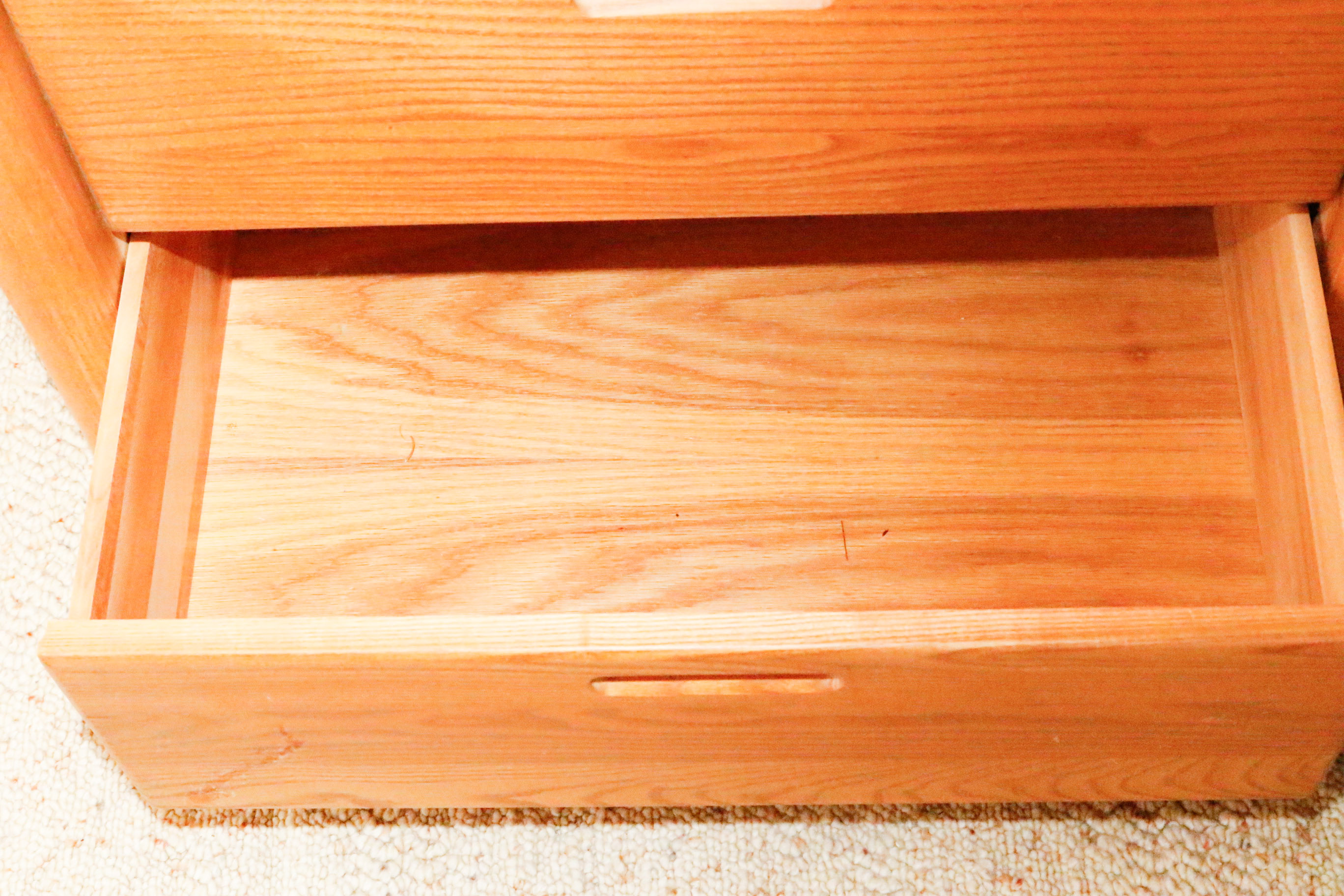 Vintage Thomasville Canopy Bed and Wardrobes