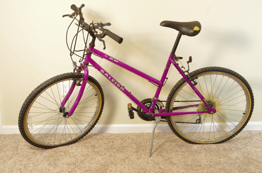 Raliegh M20 All Terrain Women s Bicycle Shimano Five Gear EBTH