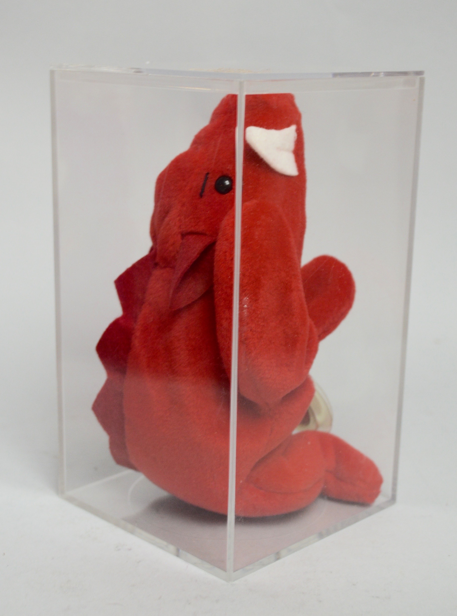 Beanie Baby Collectibles in Plastic Cases