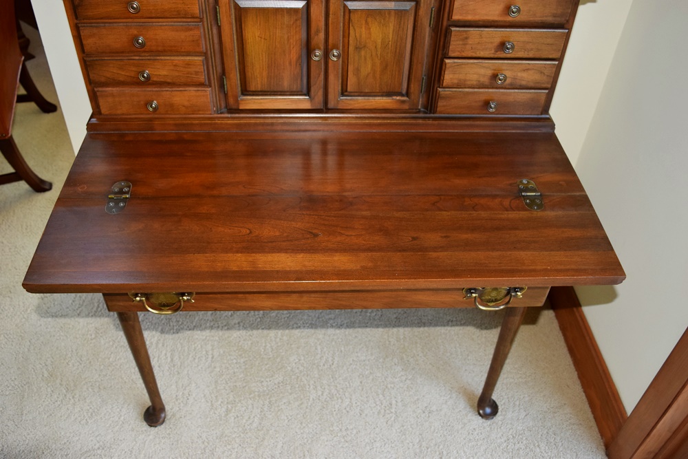 Pennsylvania House Furniture Ladies Desk in Cherry