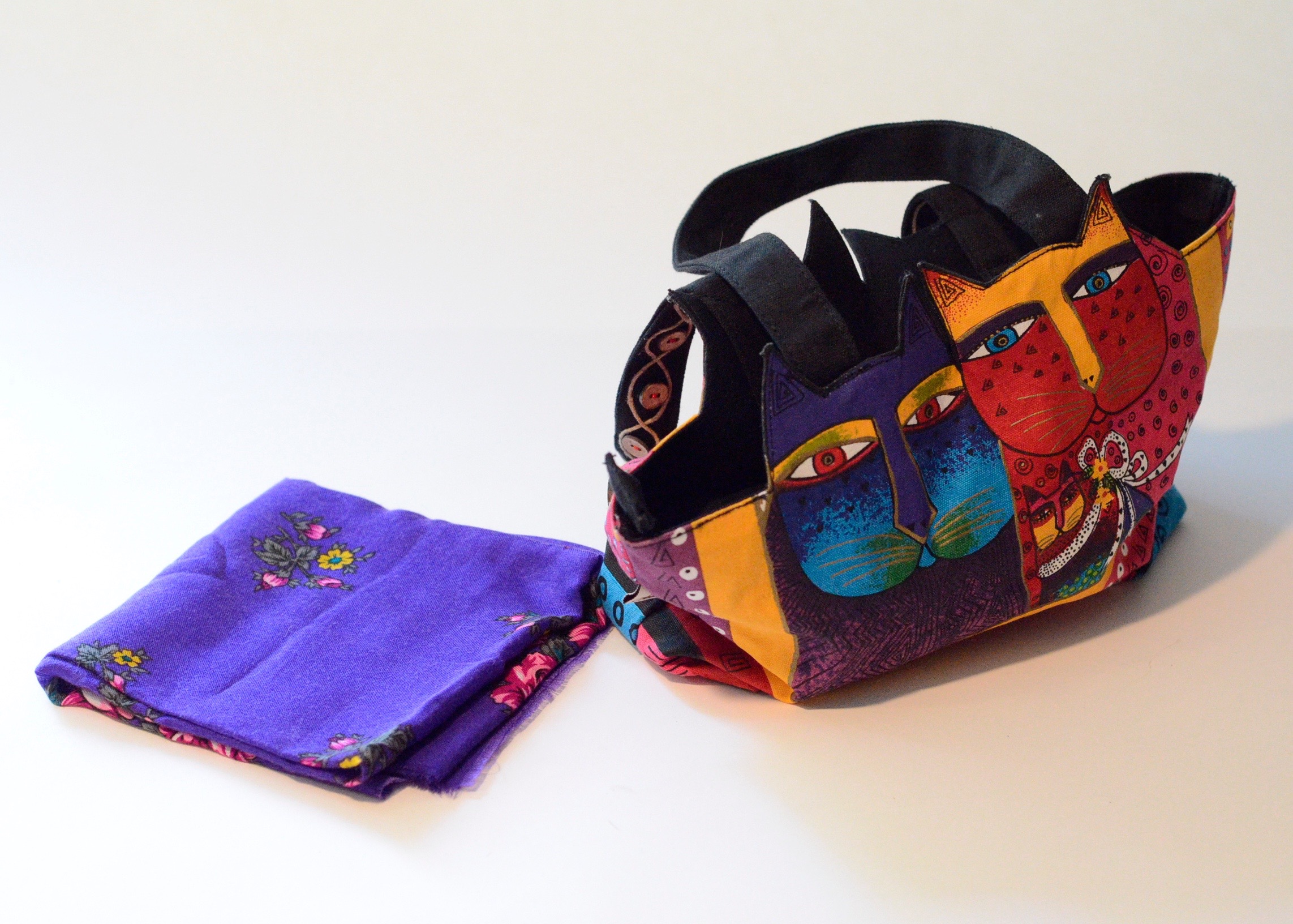 Laurel Burch Purse with Scarf