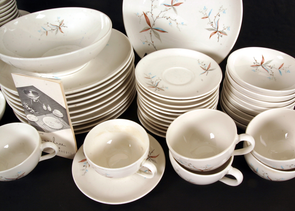 Vintage Carefree True China by Syracuse "Finesse" China Set