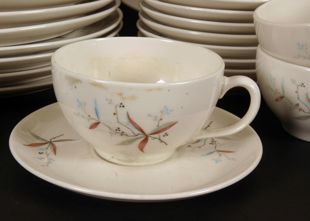 Vintage Carefree True China by Syracuse "Finesse" China Set