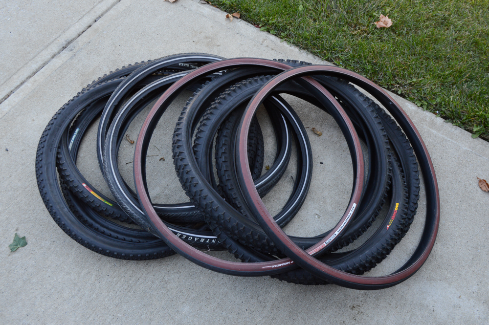 2000 Gary Fisher Tassajara Mountain Bike and Spare Tires