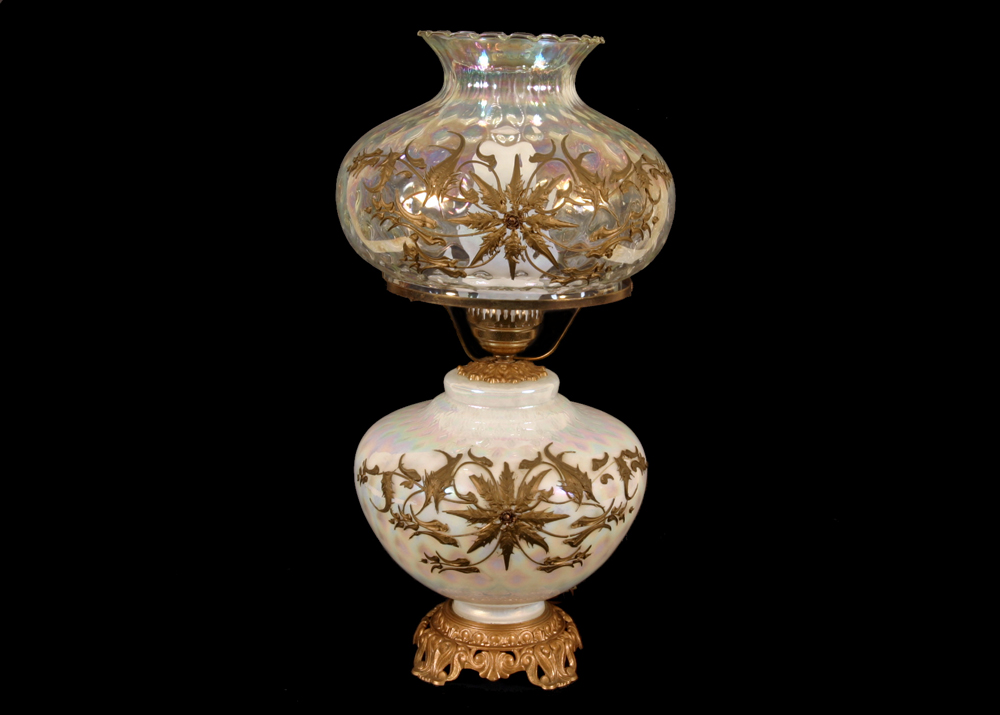 Opalescent Parlor Lamp