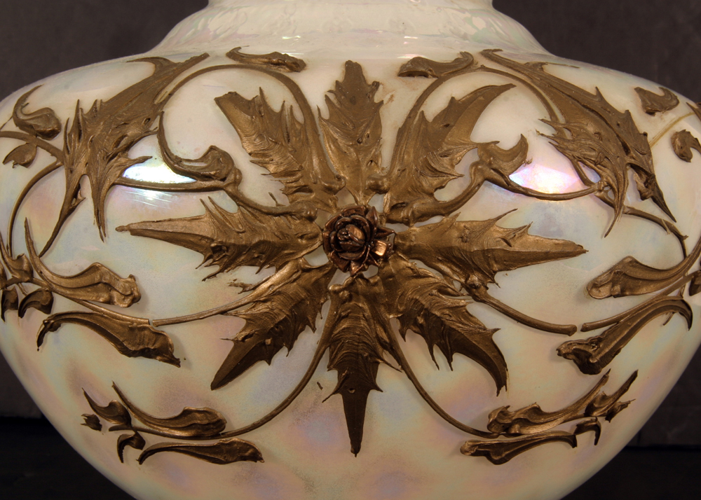 Opalescent Parlor Lamp