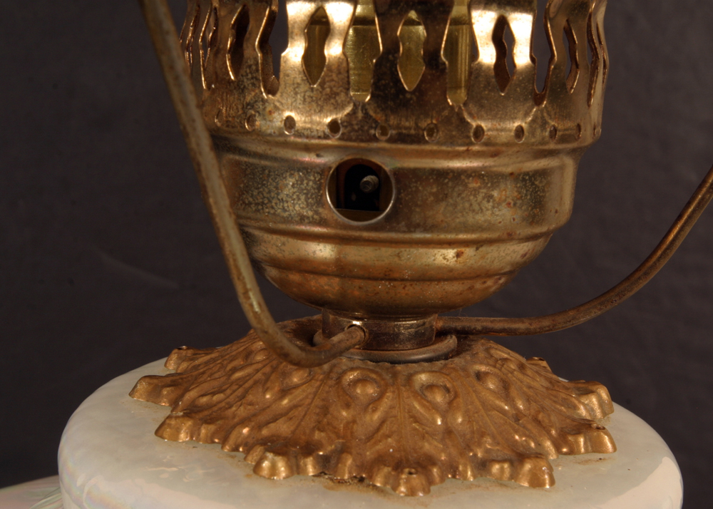 Opalescent Parlor Lamp