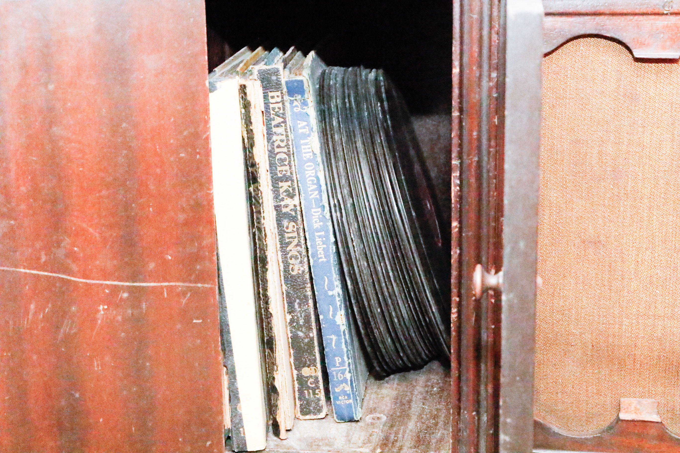 1925 Orthophonic Victor-Victrola Granada