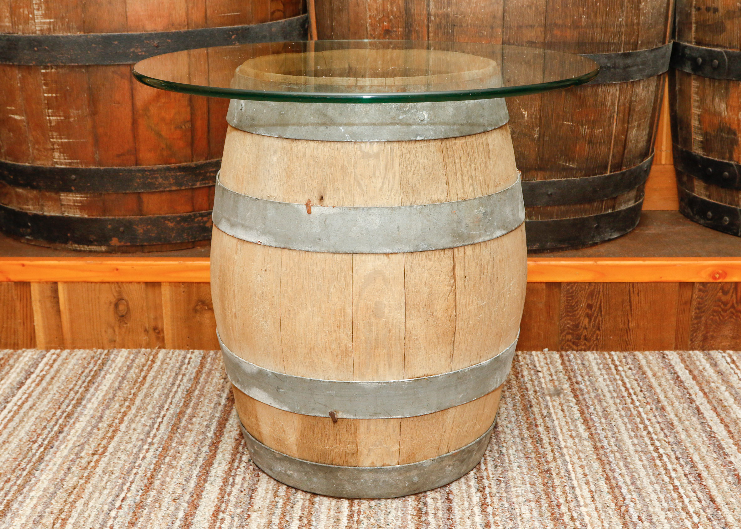 Washington Breweries Barrel with Removable Round Glass Tabletop