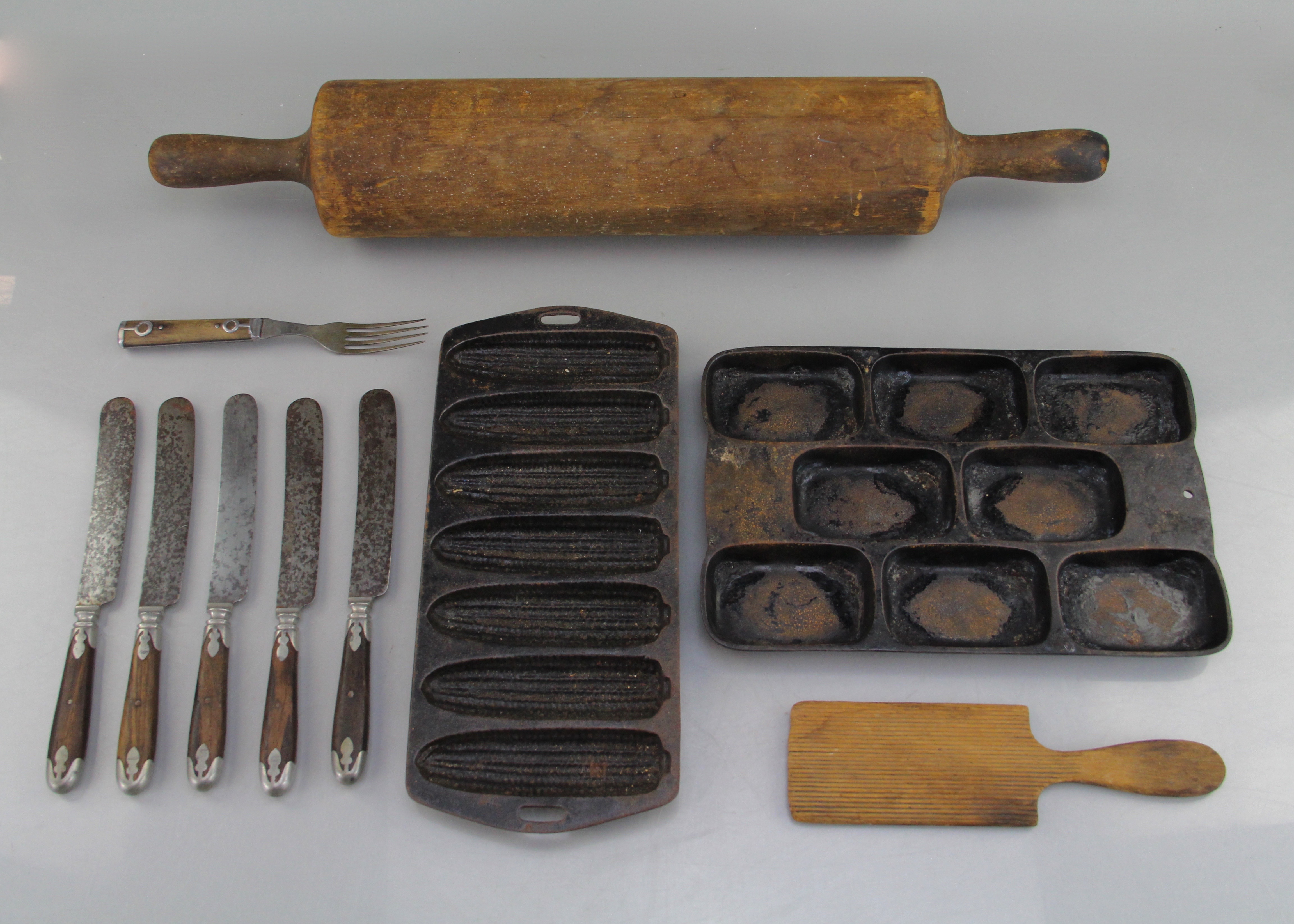 Vintage Kitchen Ware