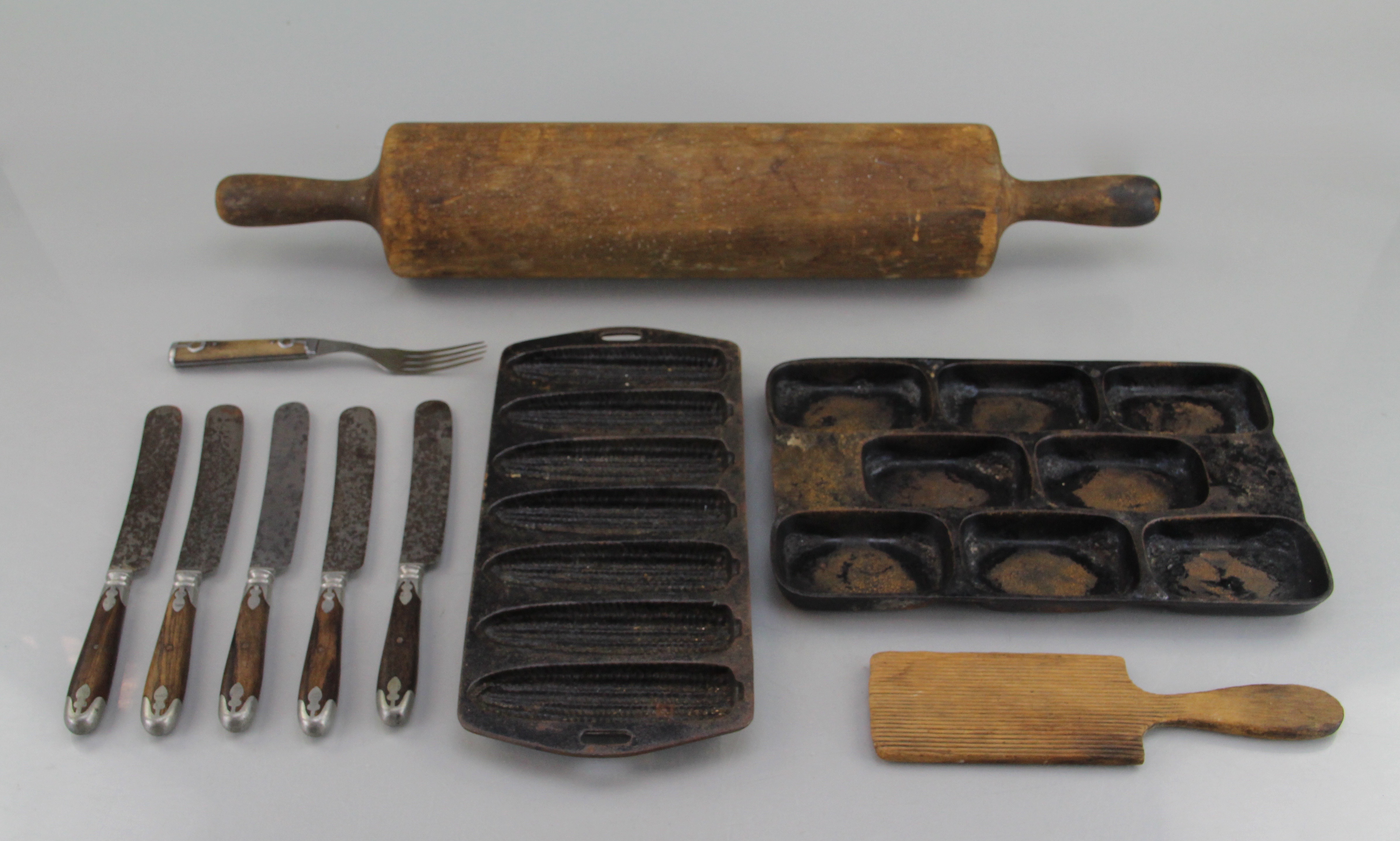 Vintage Kitchen Ware