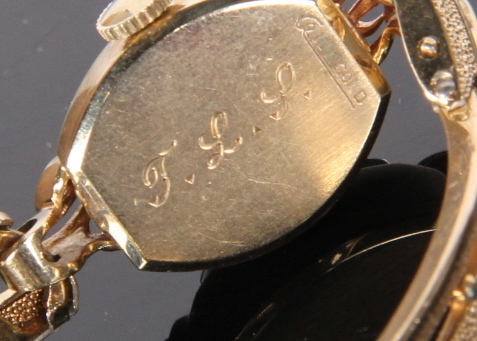 Vintage Women's Elgin 19 Wrist Watch