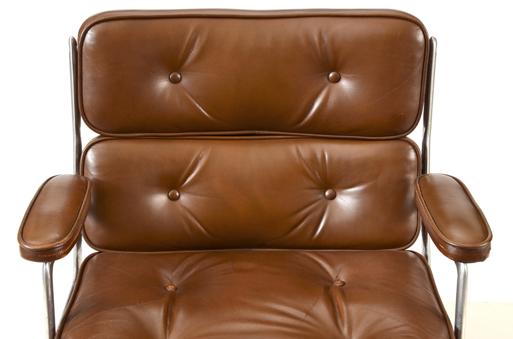 Modern Charles Eames Time Life Lounge Chair