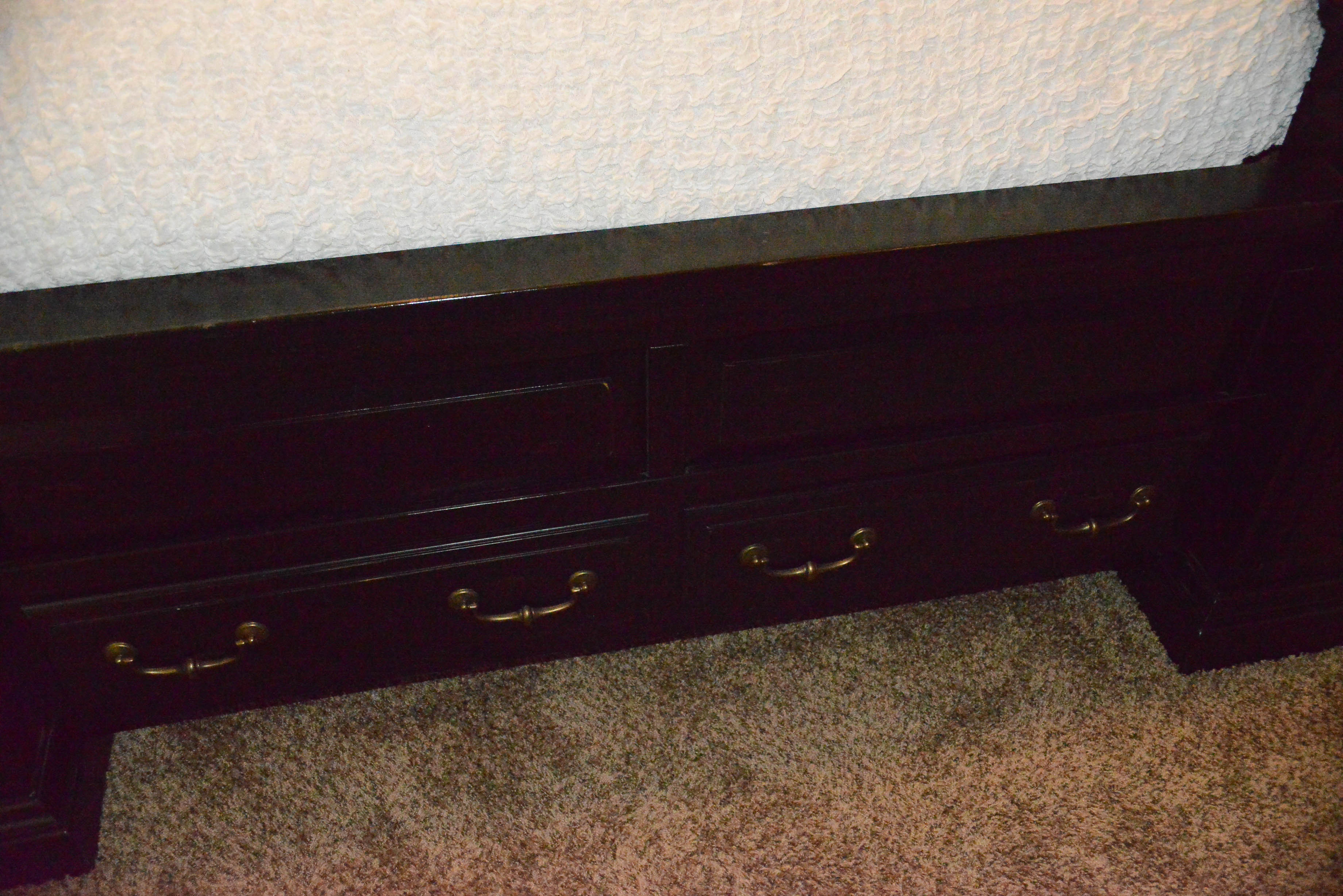 Progressive Furniture "Torreon Collection" Queen Bed Frame