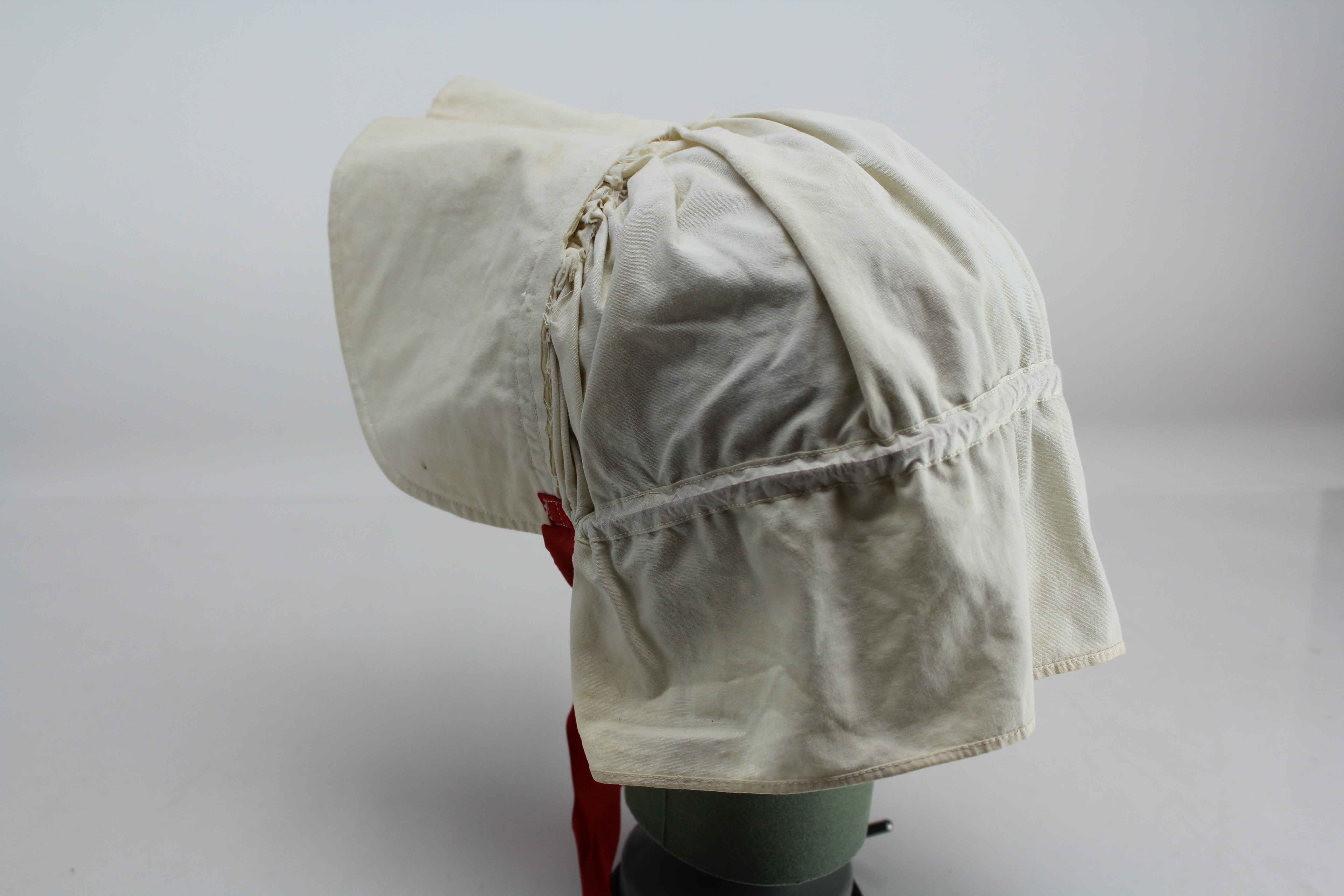 Vintage Bonnet