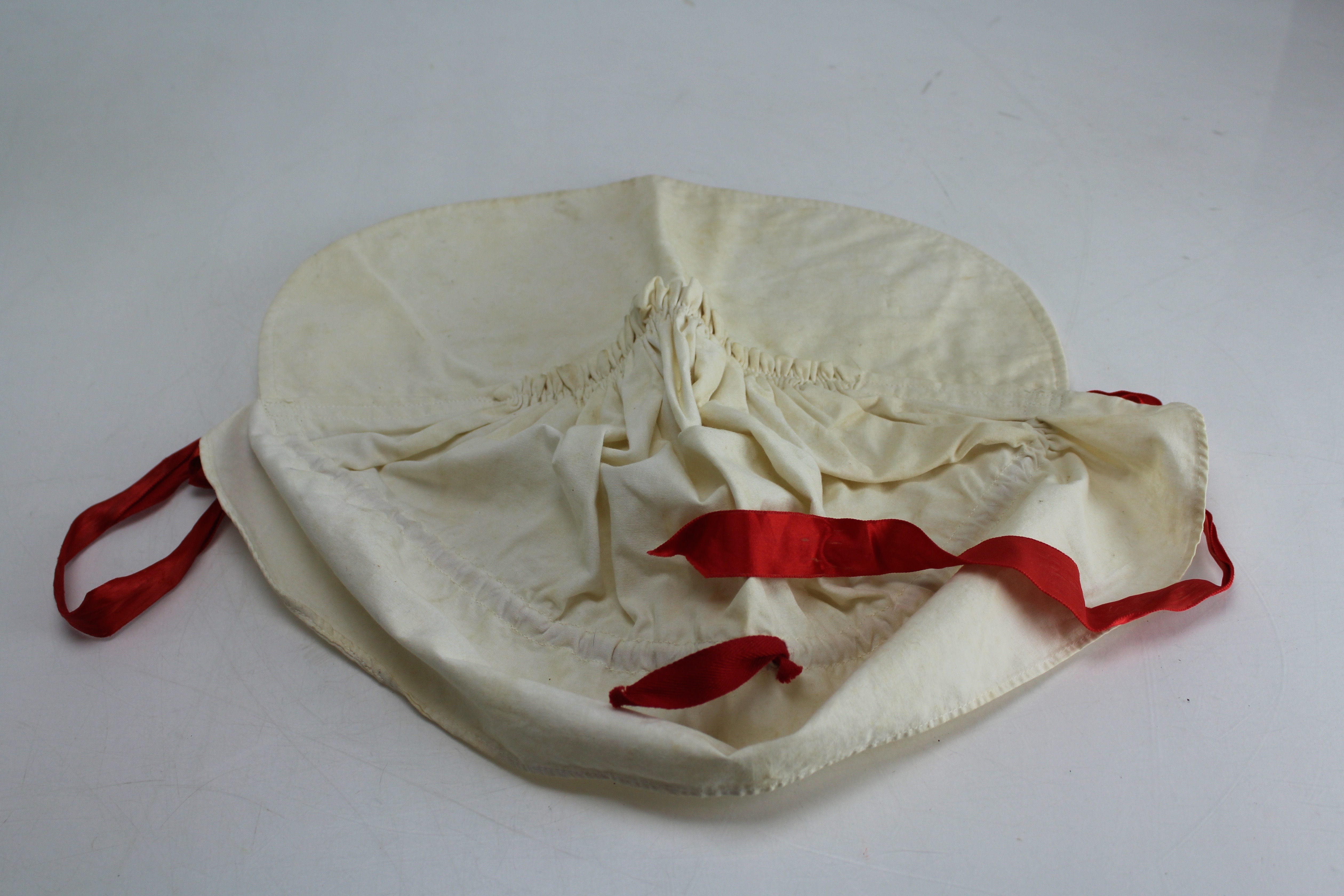 Vintage Bonnet
