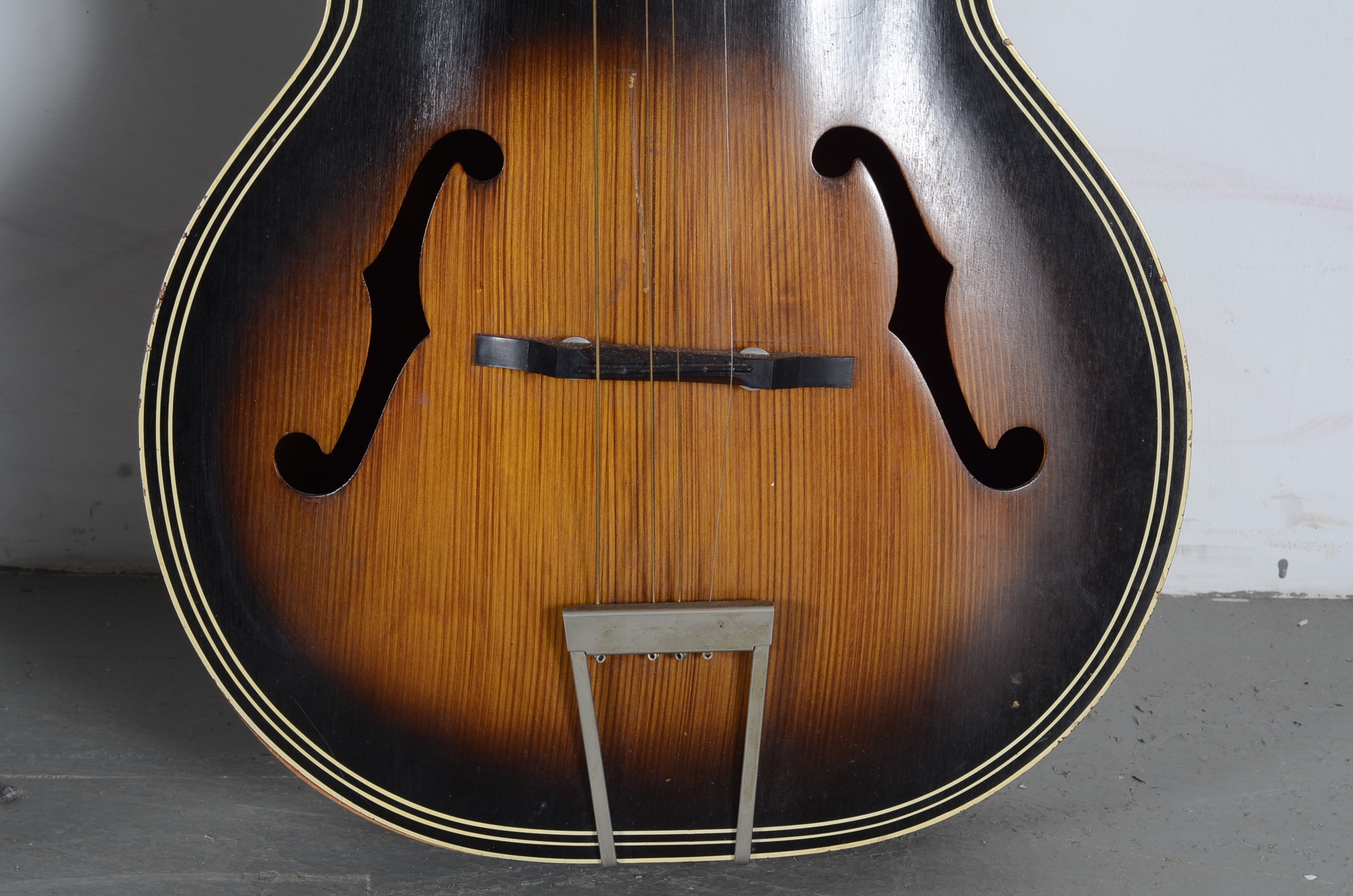 Vintage Harmony H1215 Archtop Guitar