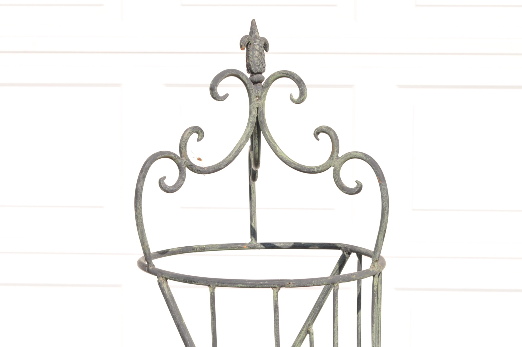 Circular Green Metal Etagere