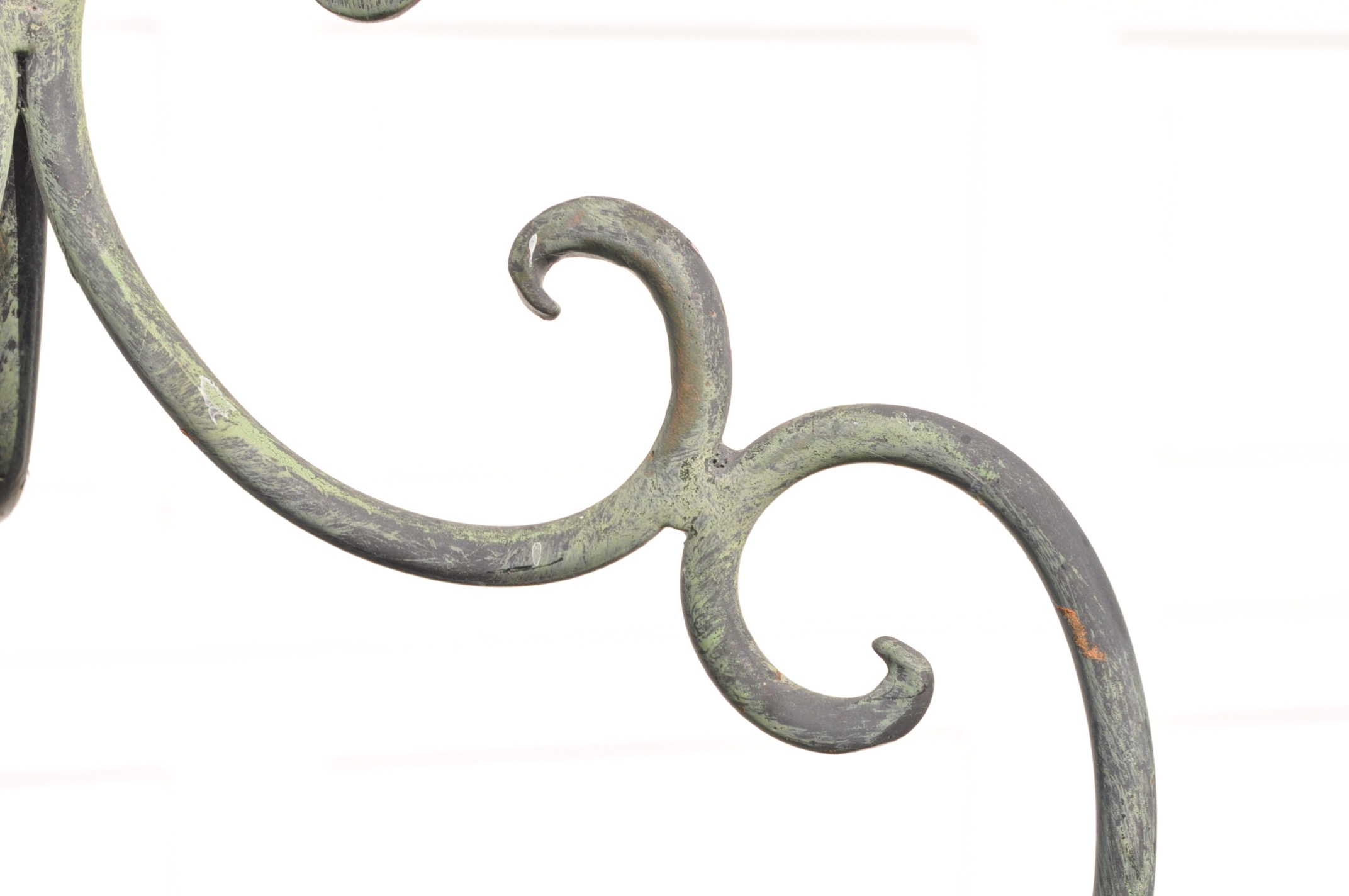 Circular Green Metal Etagere