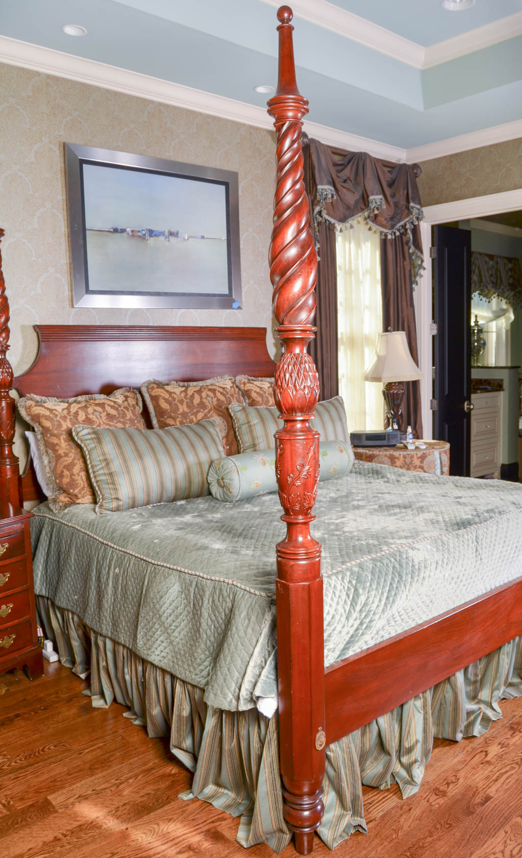 Lexington King Size Traditional Style Four Poster Bed Frame