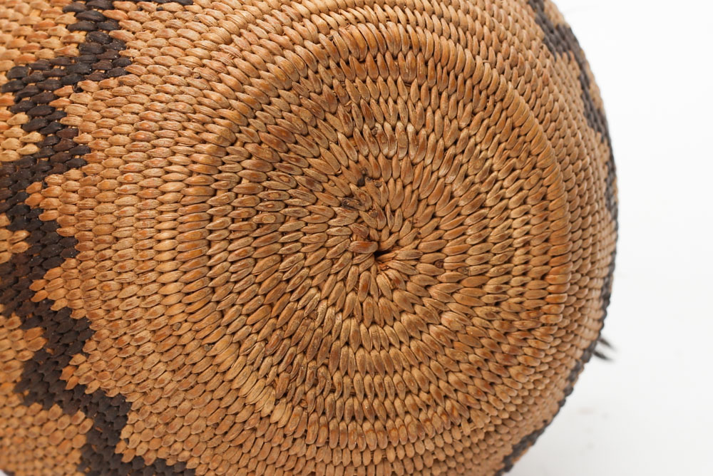 Rare Antique Tule River Tribe Native American Basket