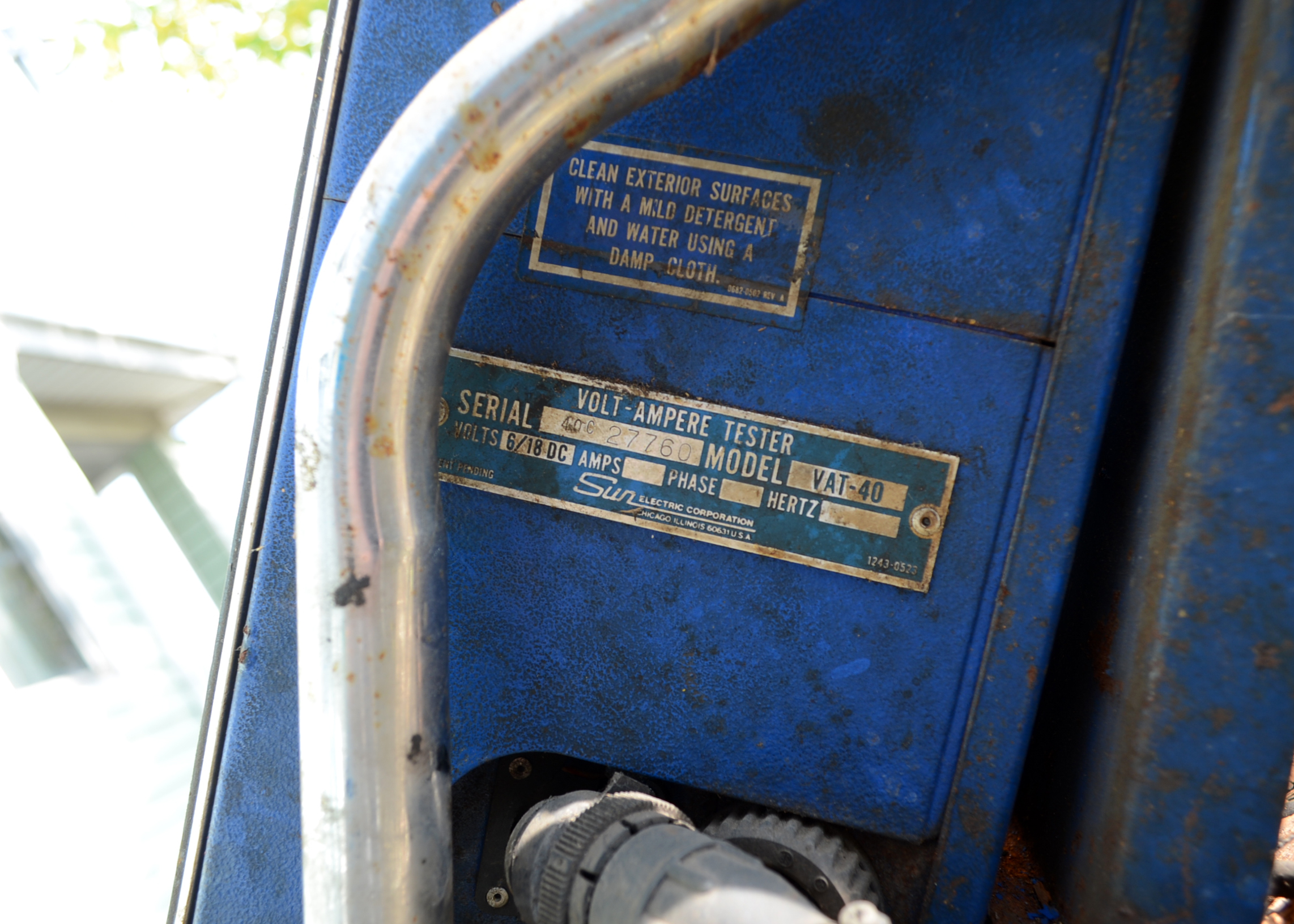 Sun Vat-40 Volt-Ampere Tester