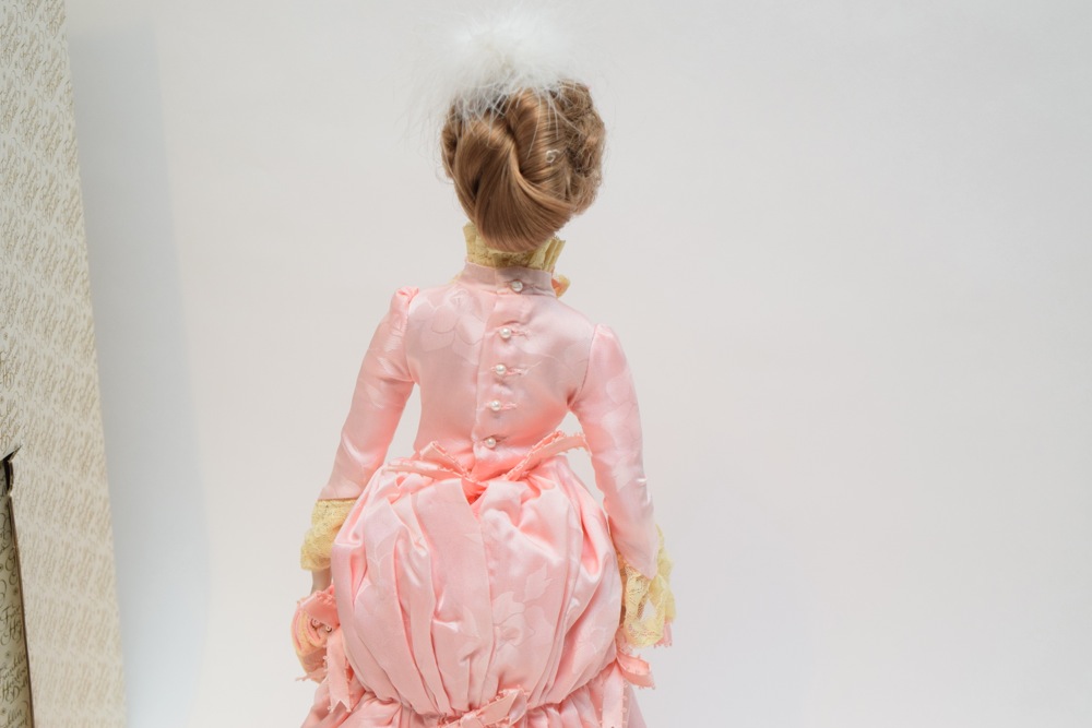Franklin Mint Victorian Style Porcelain Doll