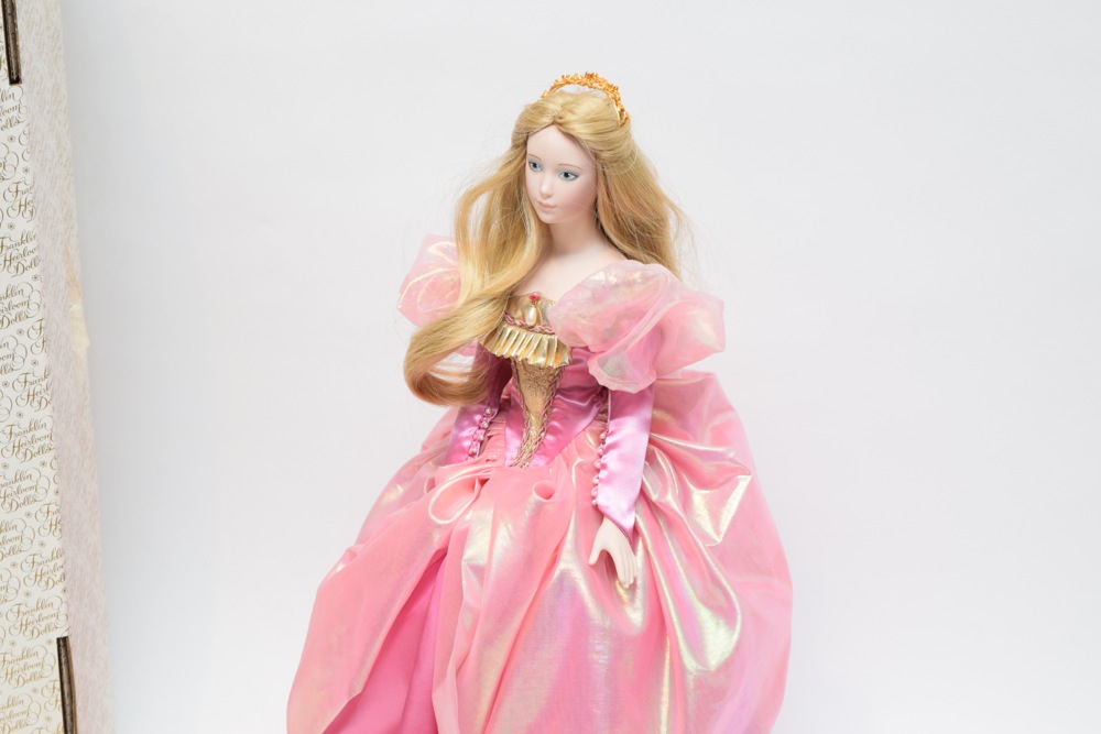 Franklin Mint Cinderella Porcelain Doll