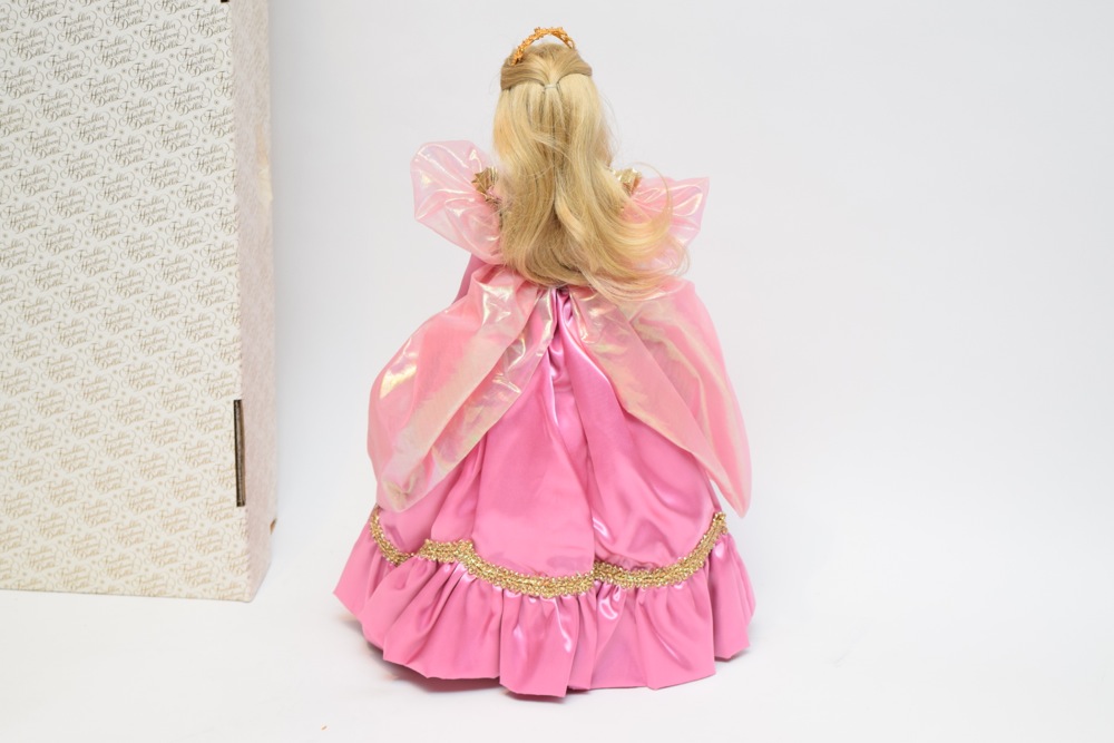 Franklin Mint Cinderella Porcelain Doll