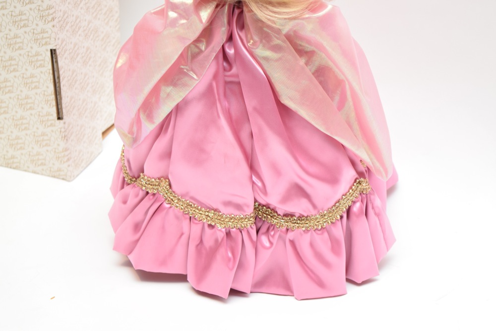 Franklin Mint Cinderella Porcelain Doll