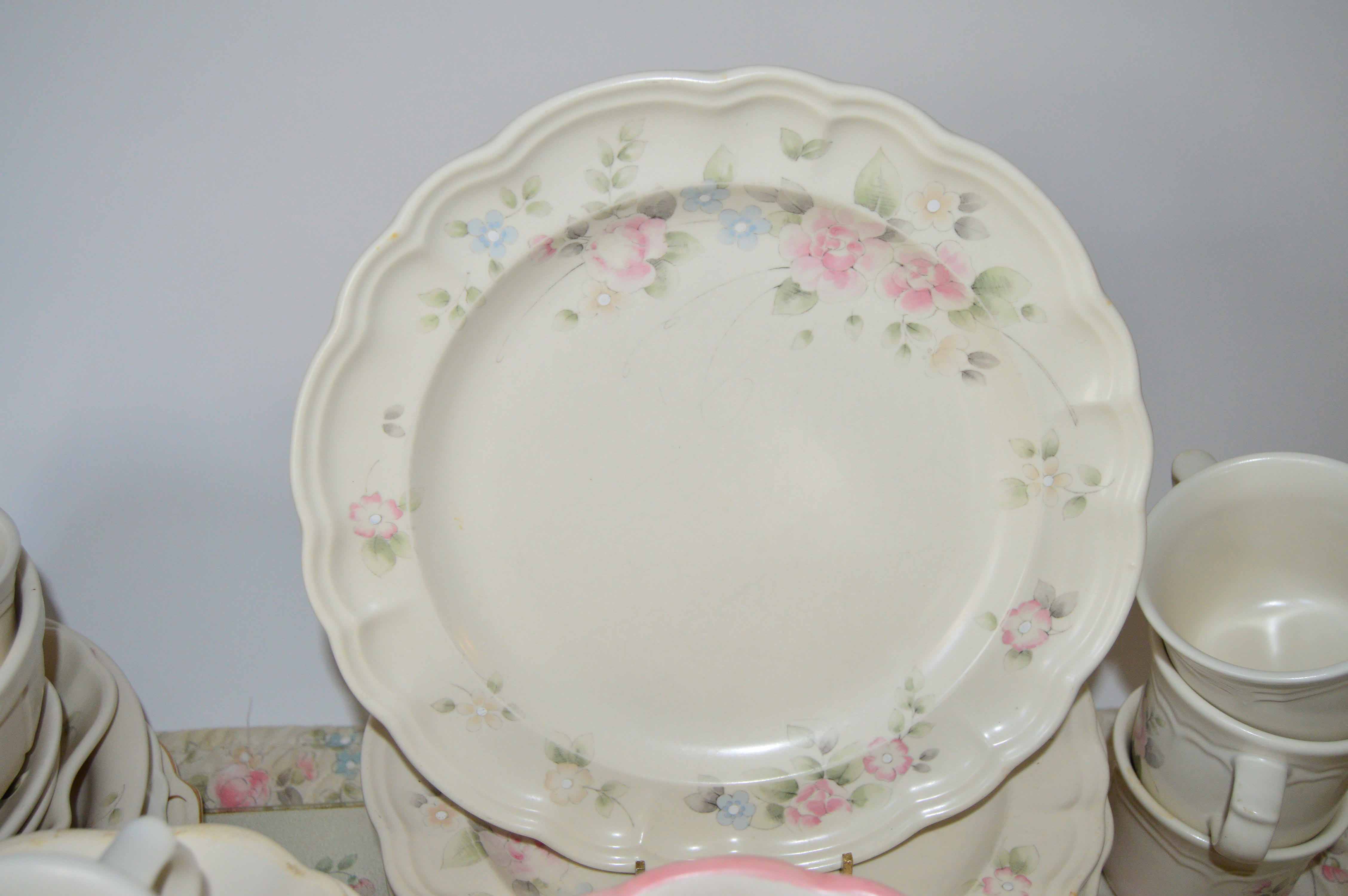 Collection of Vintage Pfaltzgraff Tea Rose Dishes
