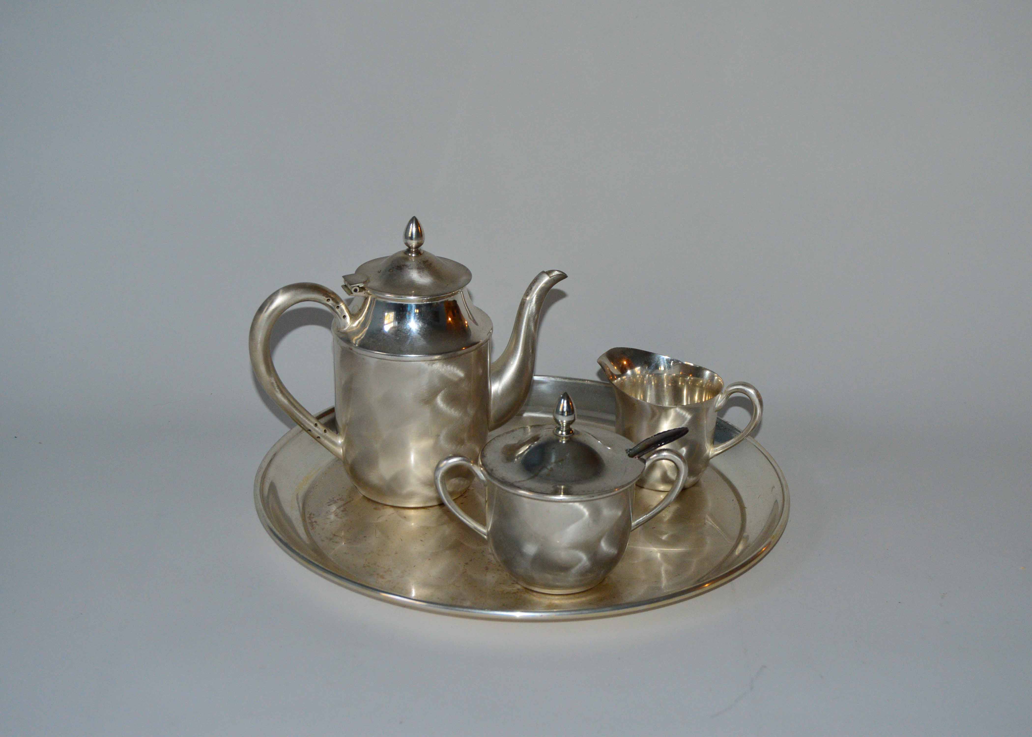 Seki Hamono K.K. Tea Set