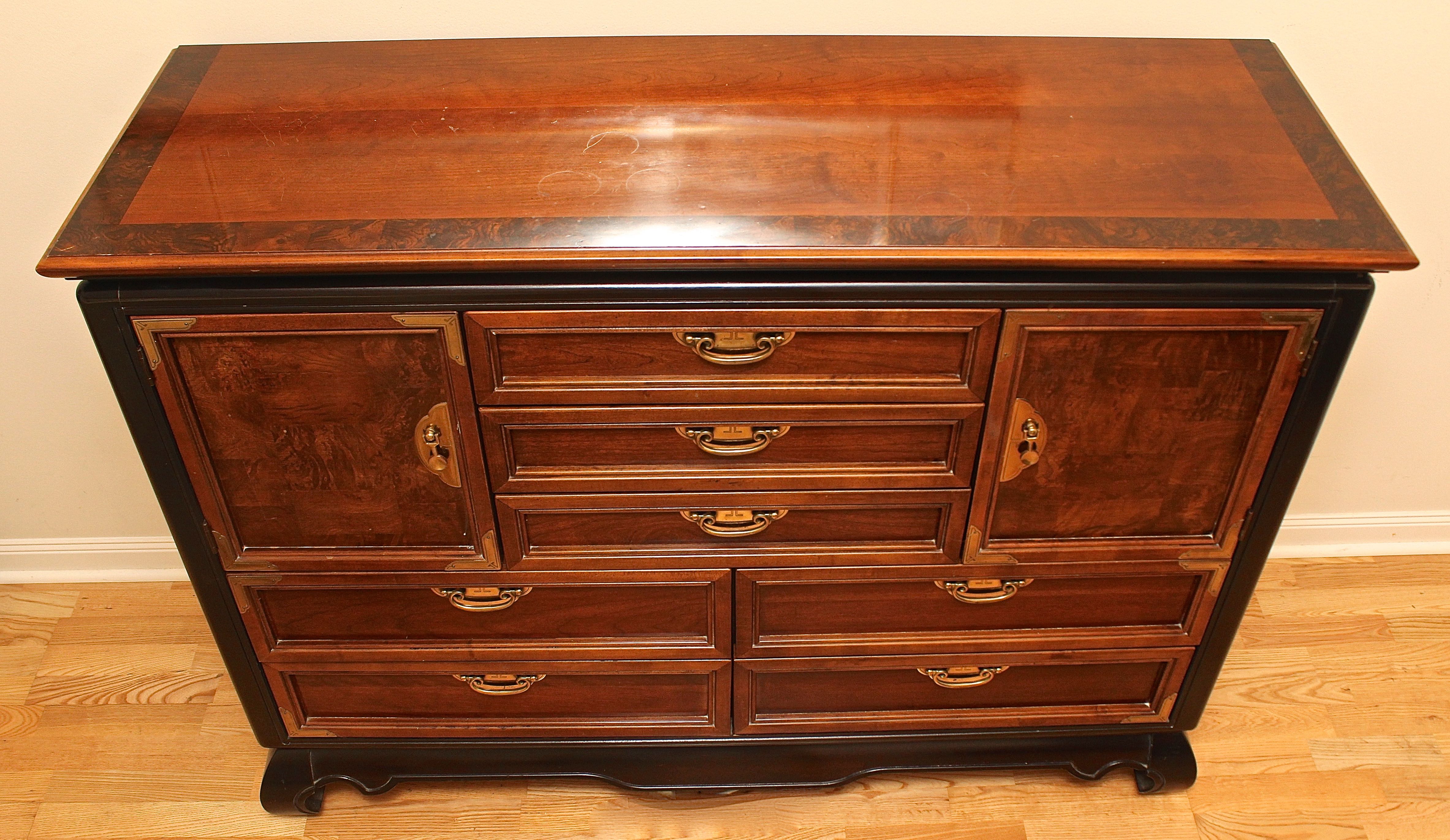 Broyhill Ming Dynasty Premier Collection Dresser