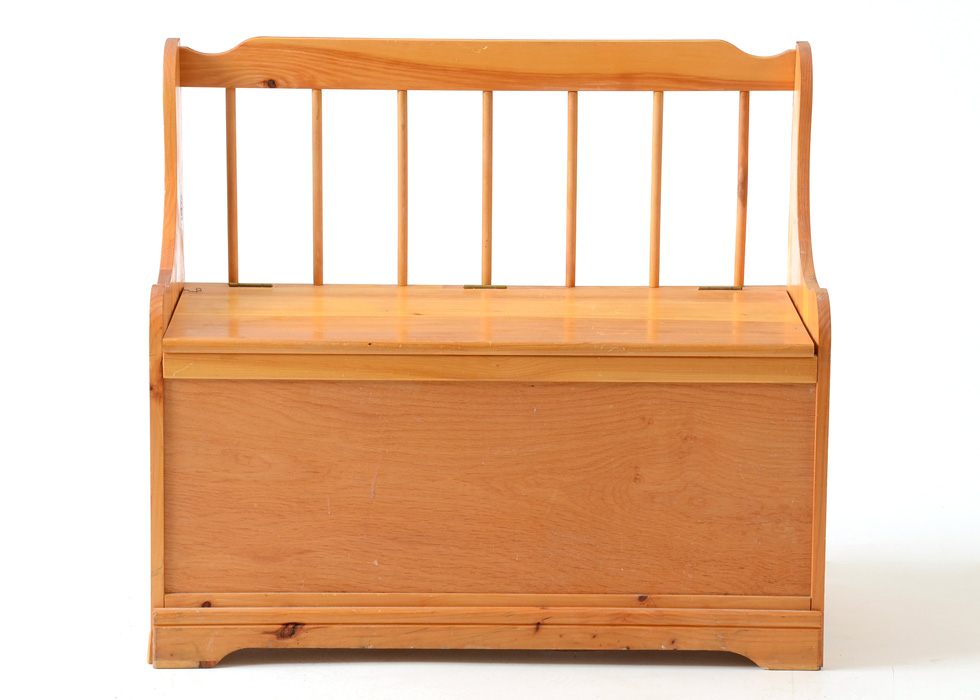 Pine Toy Chest/Bench